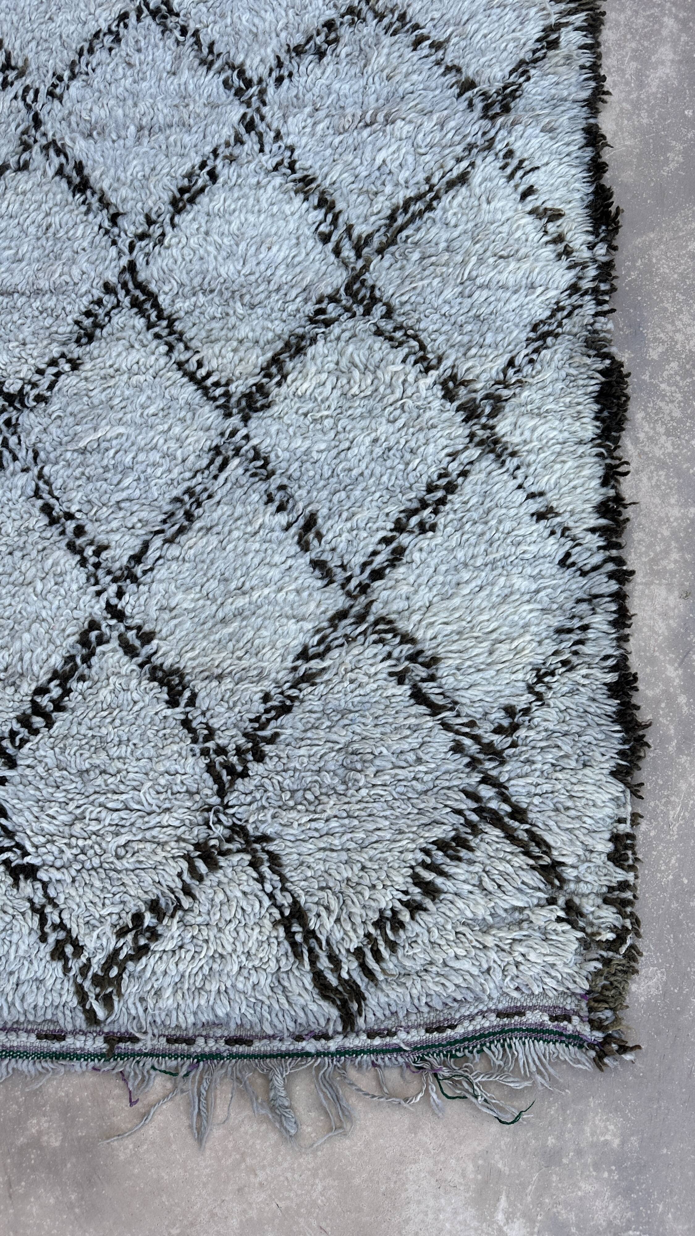 Moroccan carpet - 170 x 270 cm