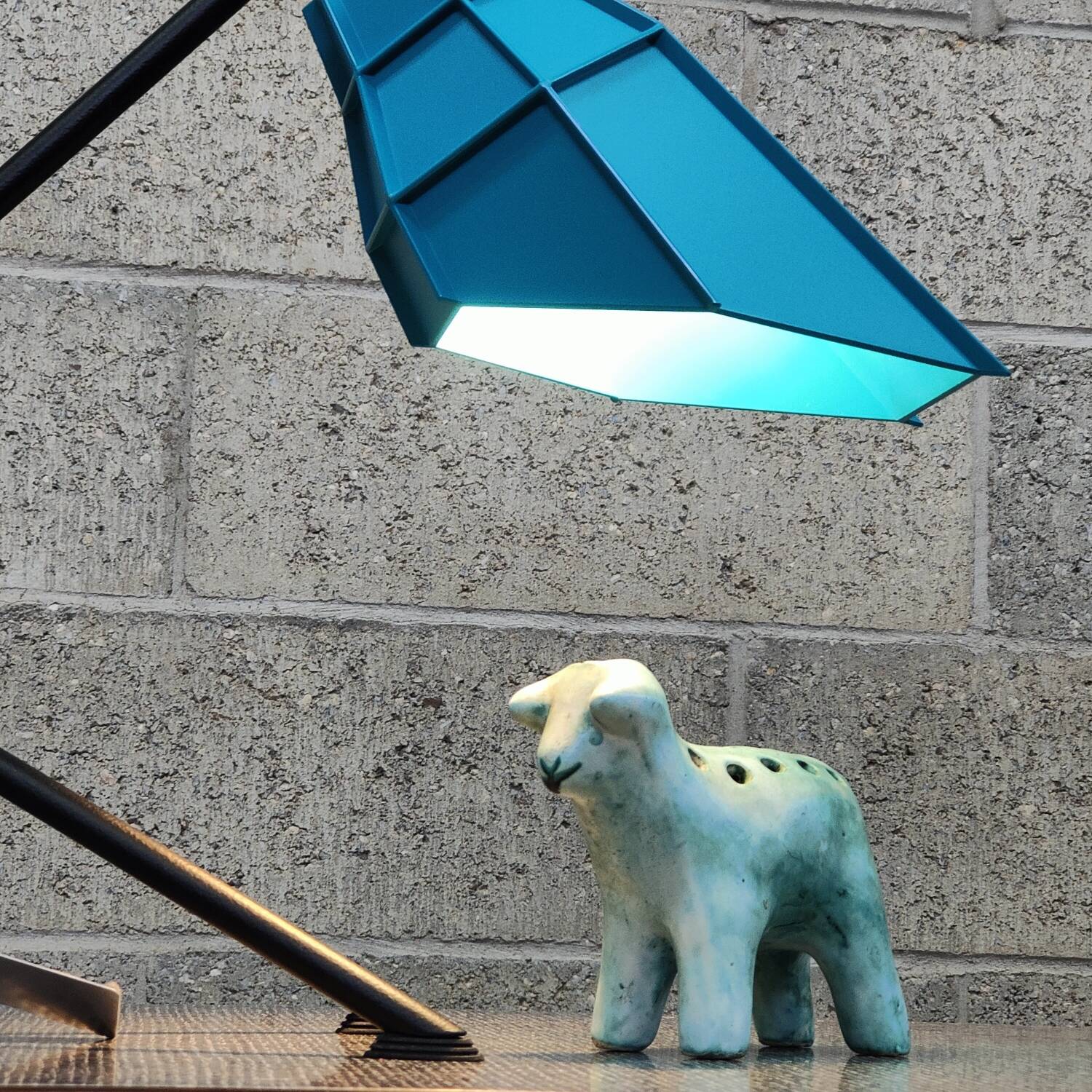 Pett Nero Diesel table lamp by Foscarini