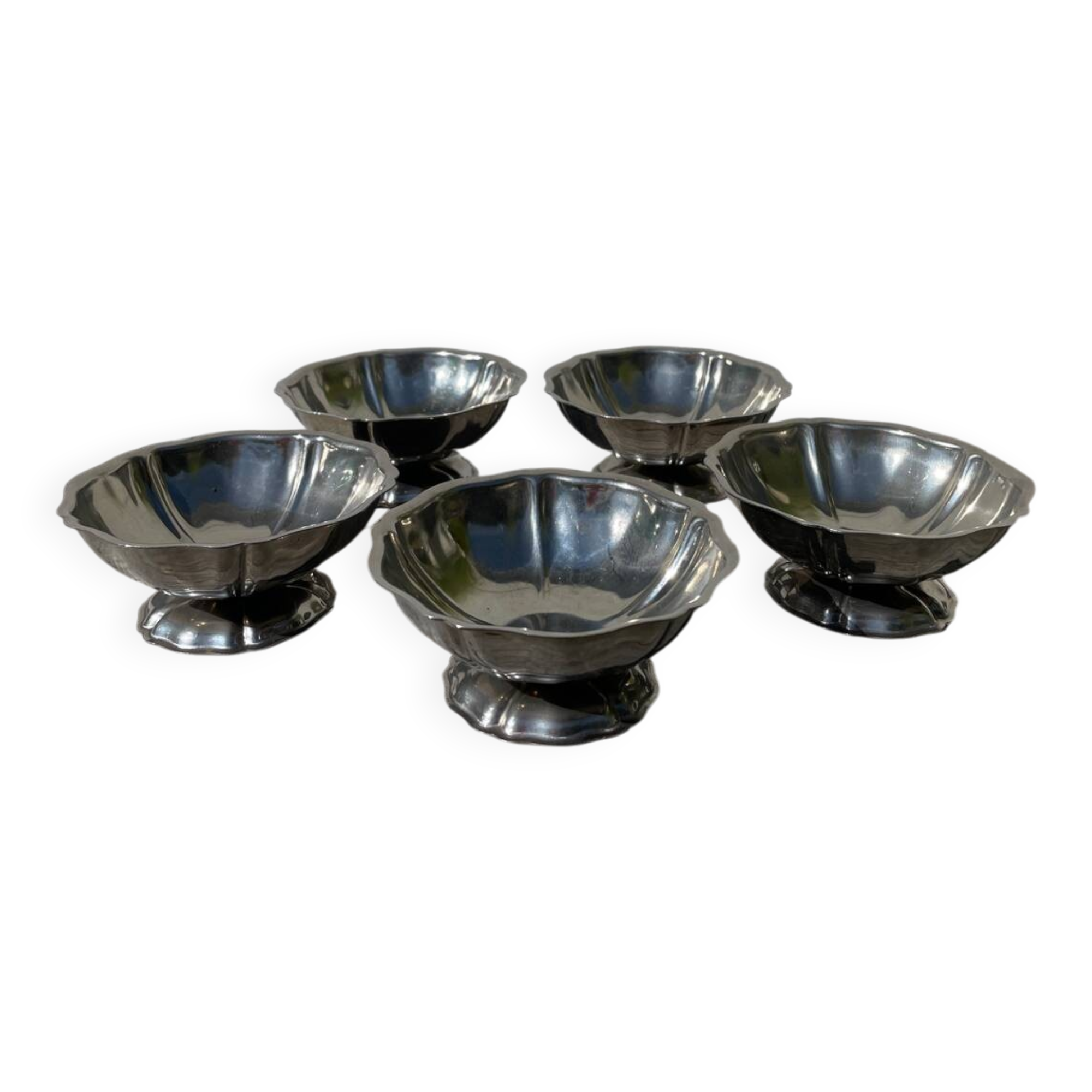 5 stainless steel cups 1970