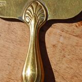 Old cake or pie server