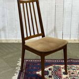 Suite de 4 chaises en teck des années 70