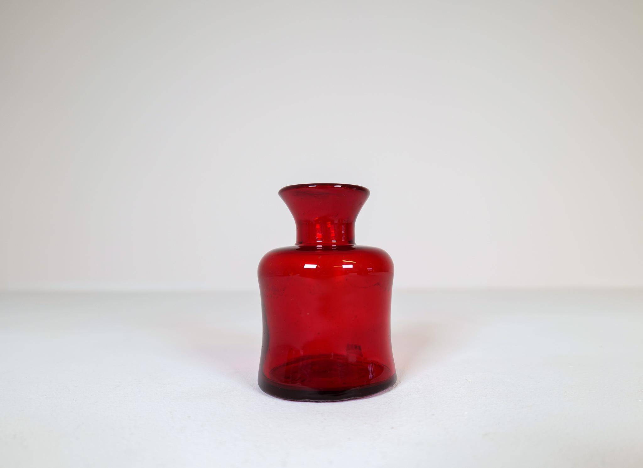 Collection of five rare red vases by Erik Hoglund, Sweden, 1960s.