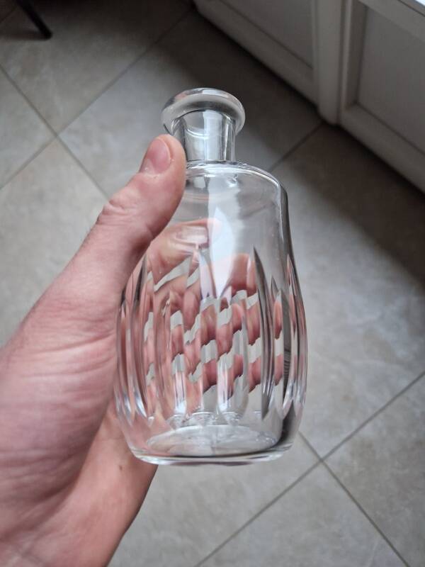Cristal de Baccarat - Carafe en cristal taillé modèle Cassino