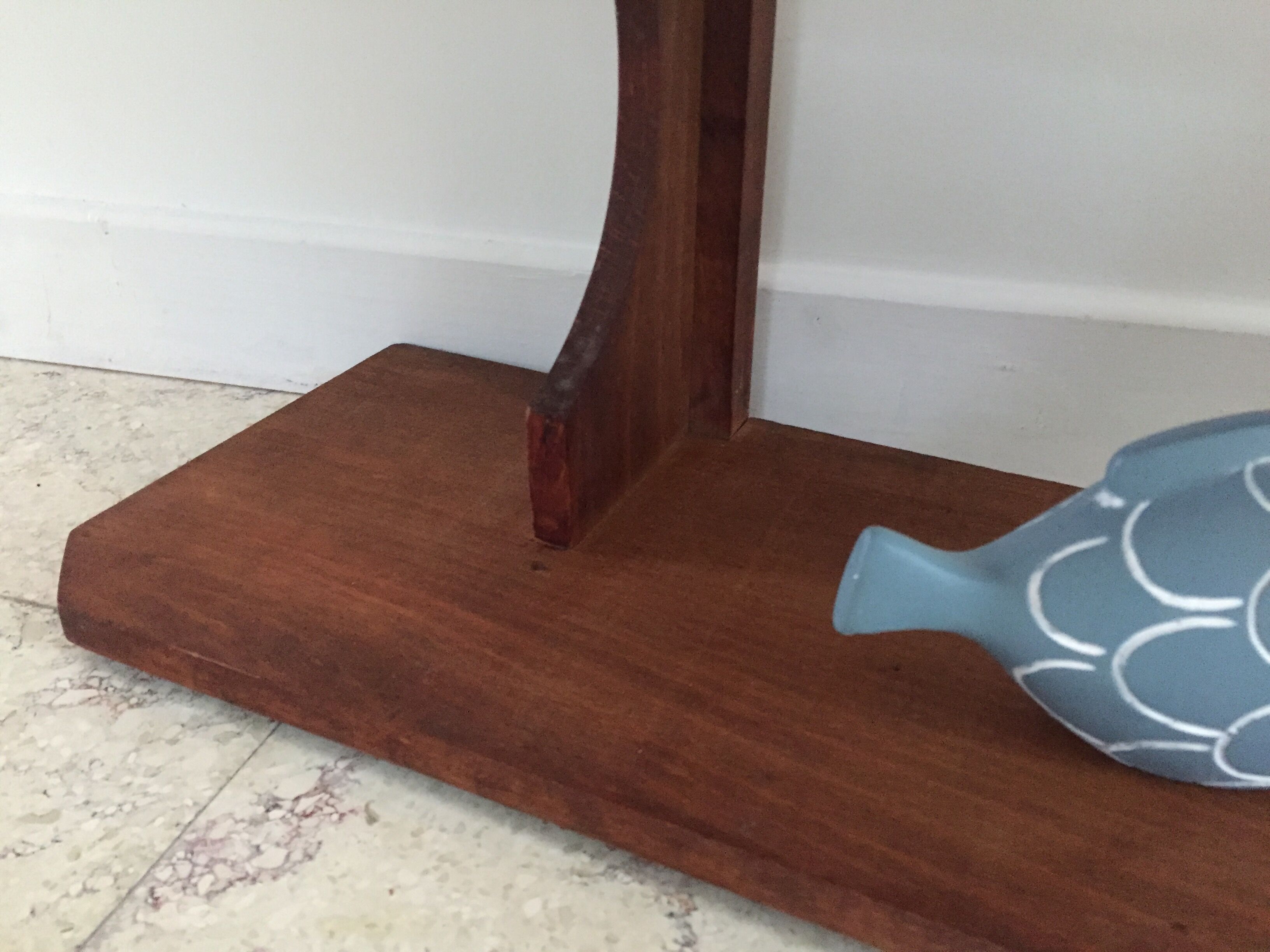 Vintage double shelf