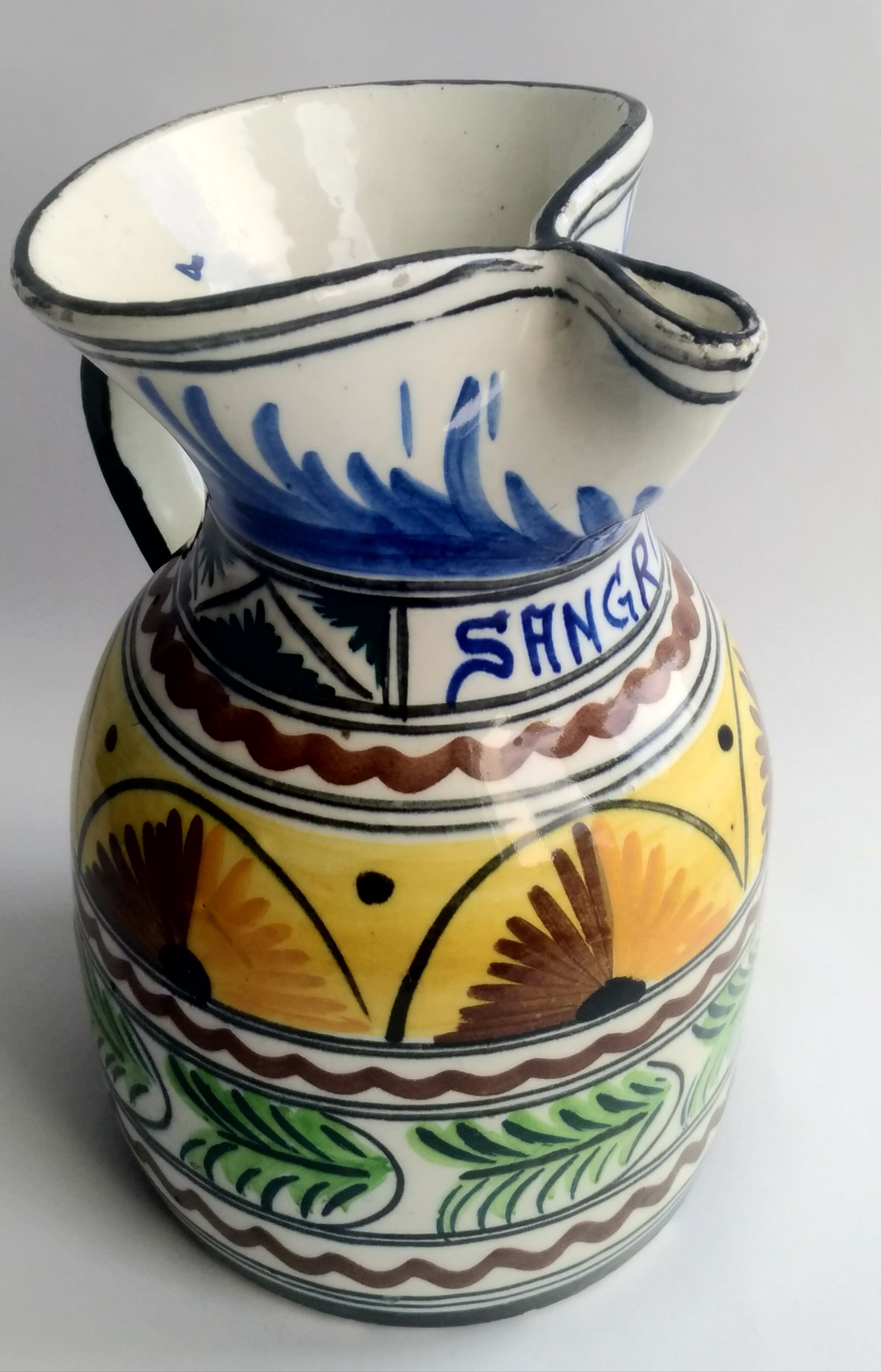 Colorful Sangria pitcher - Vintage