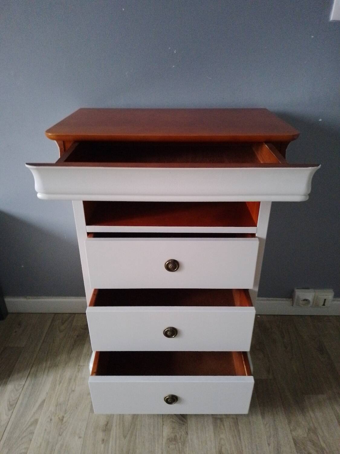 Restored entrance furniture