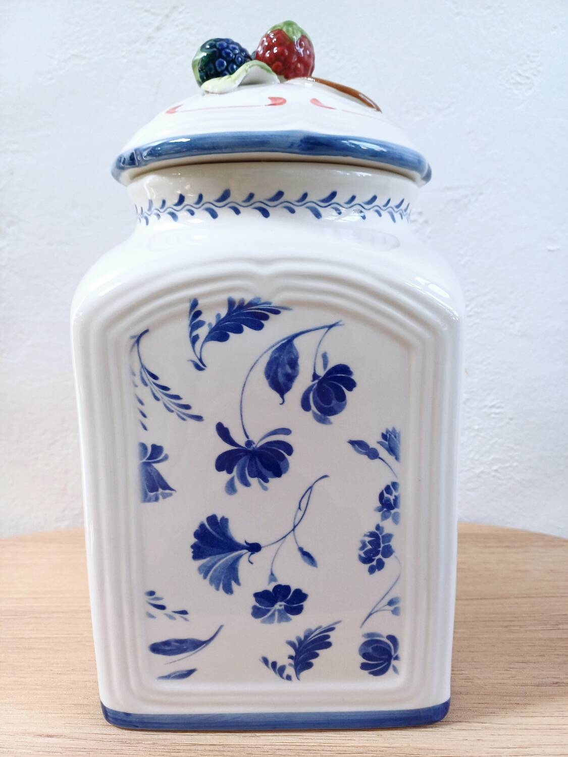 Grand pot à biscuits en céramique Villeroy & Boch – Collection Cottage Charm