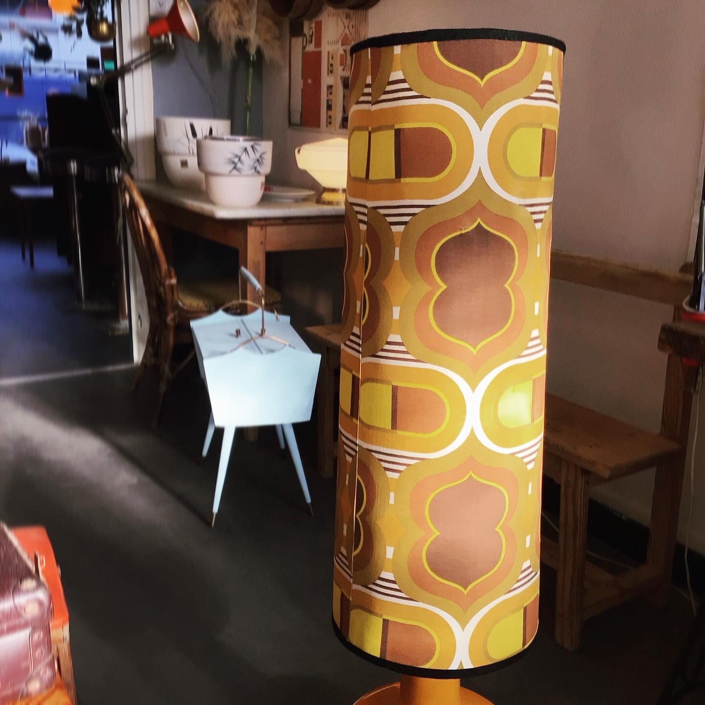 Seventies floor lamp