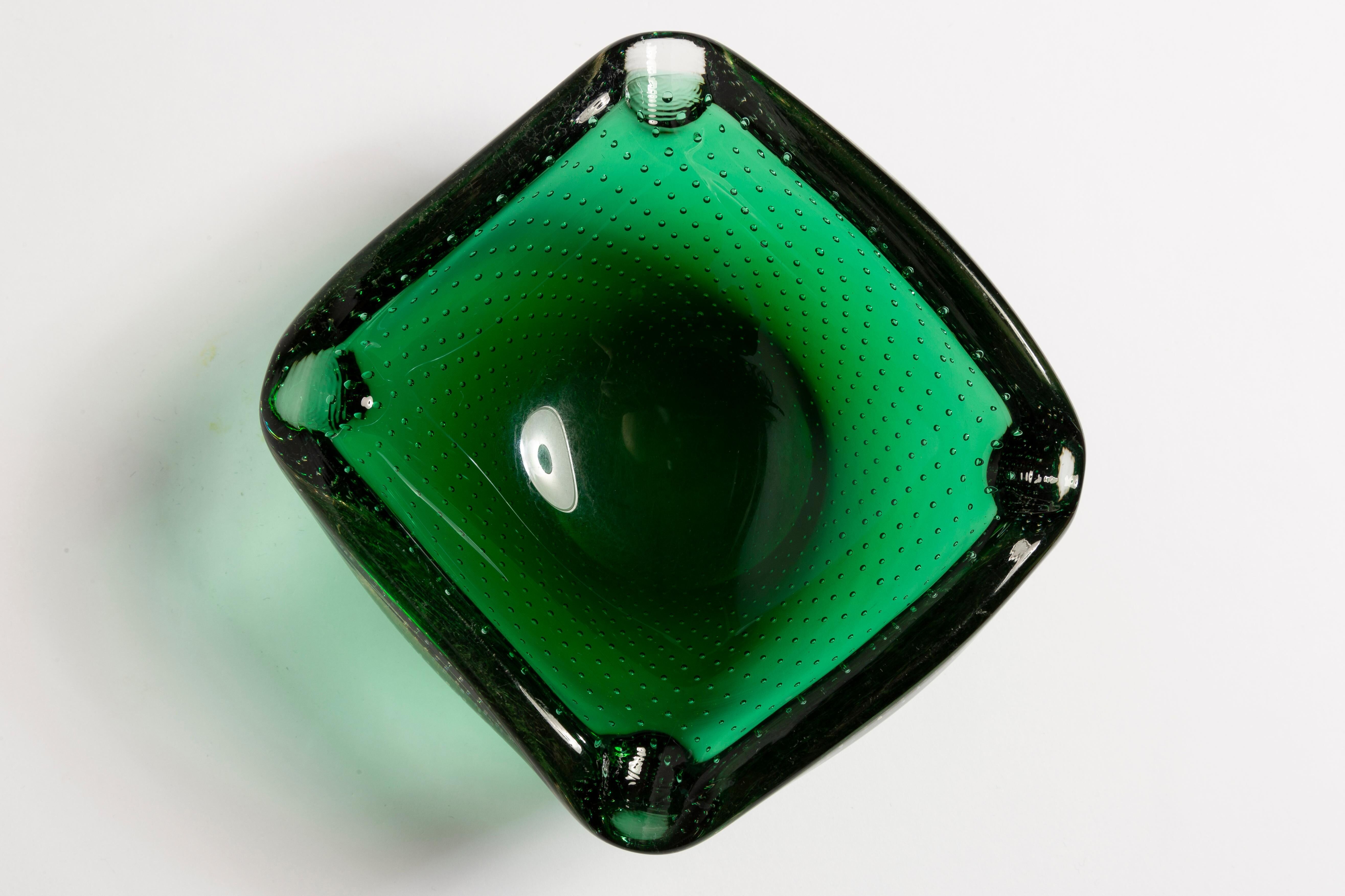 Green glass ashtray mid-century, Italy, 1970s
