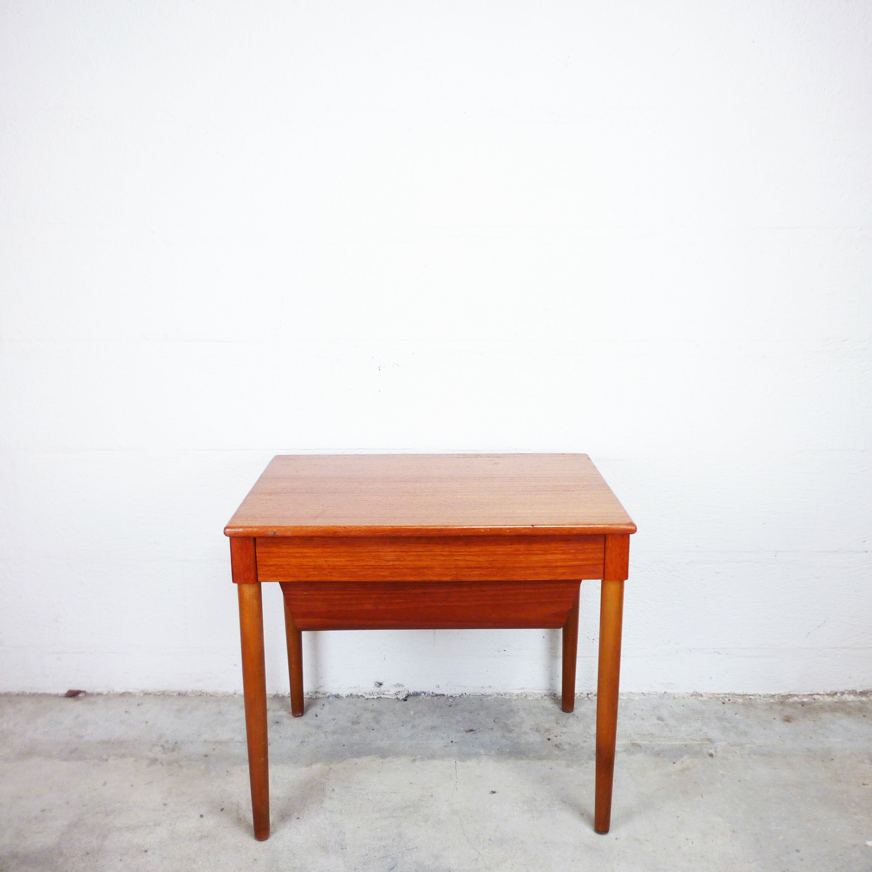 Worker Scandinavian teak