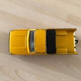 Jouet vintage.Mazda B1600 pick up Corgi toys