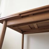 Scandinavian table