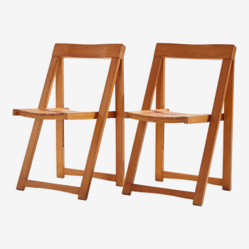 Beech foldable chairs