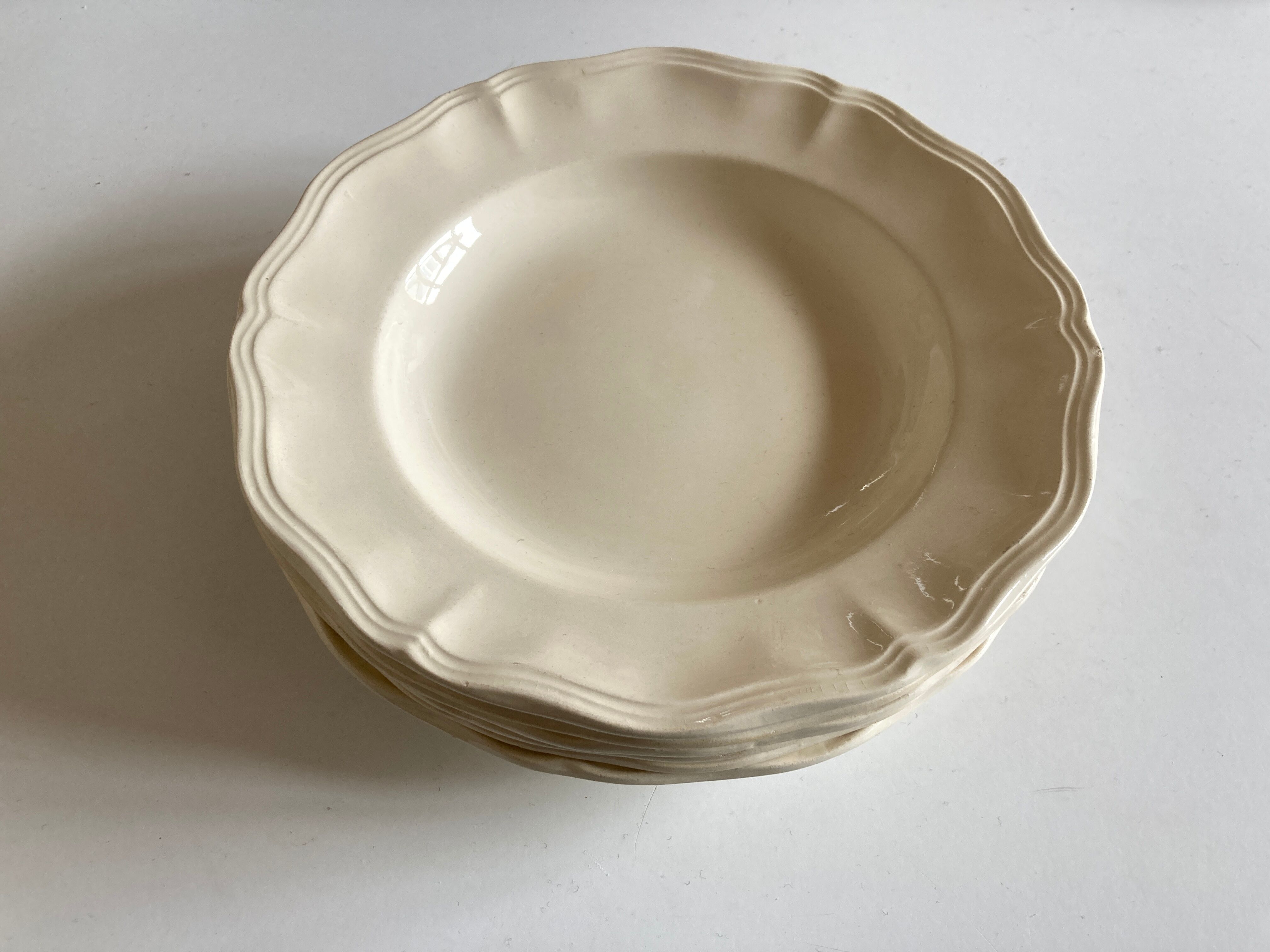Set of 6 hollow plates Ivory of Sarreguemines with godrons