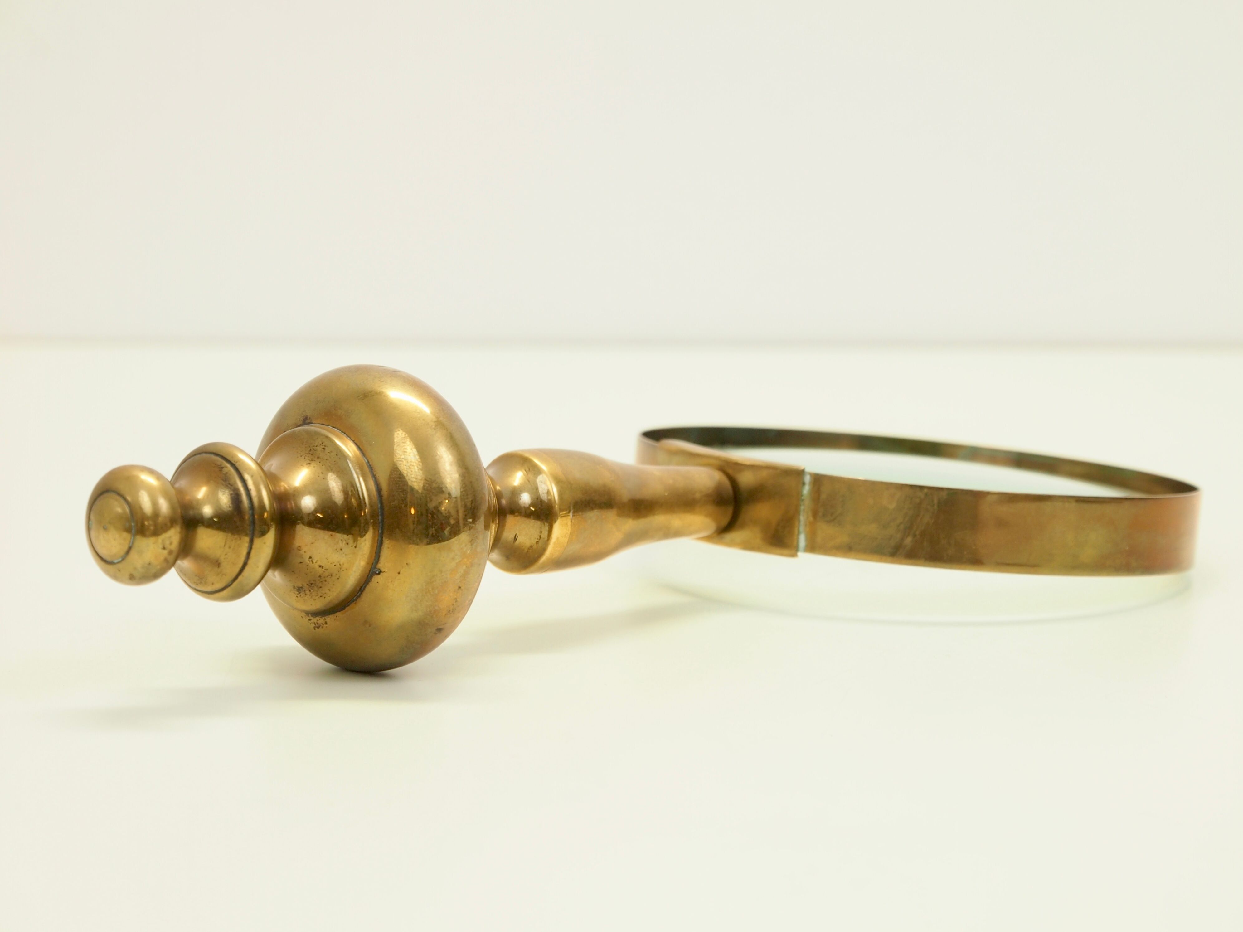 Vintage xxl brass desk magnifying glass