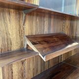 "Royal" wall system by Poul Cadovious