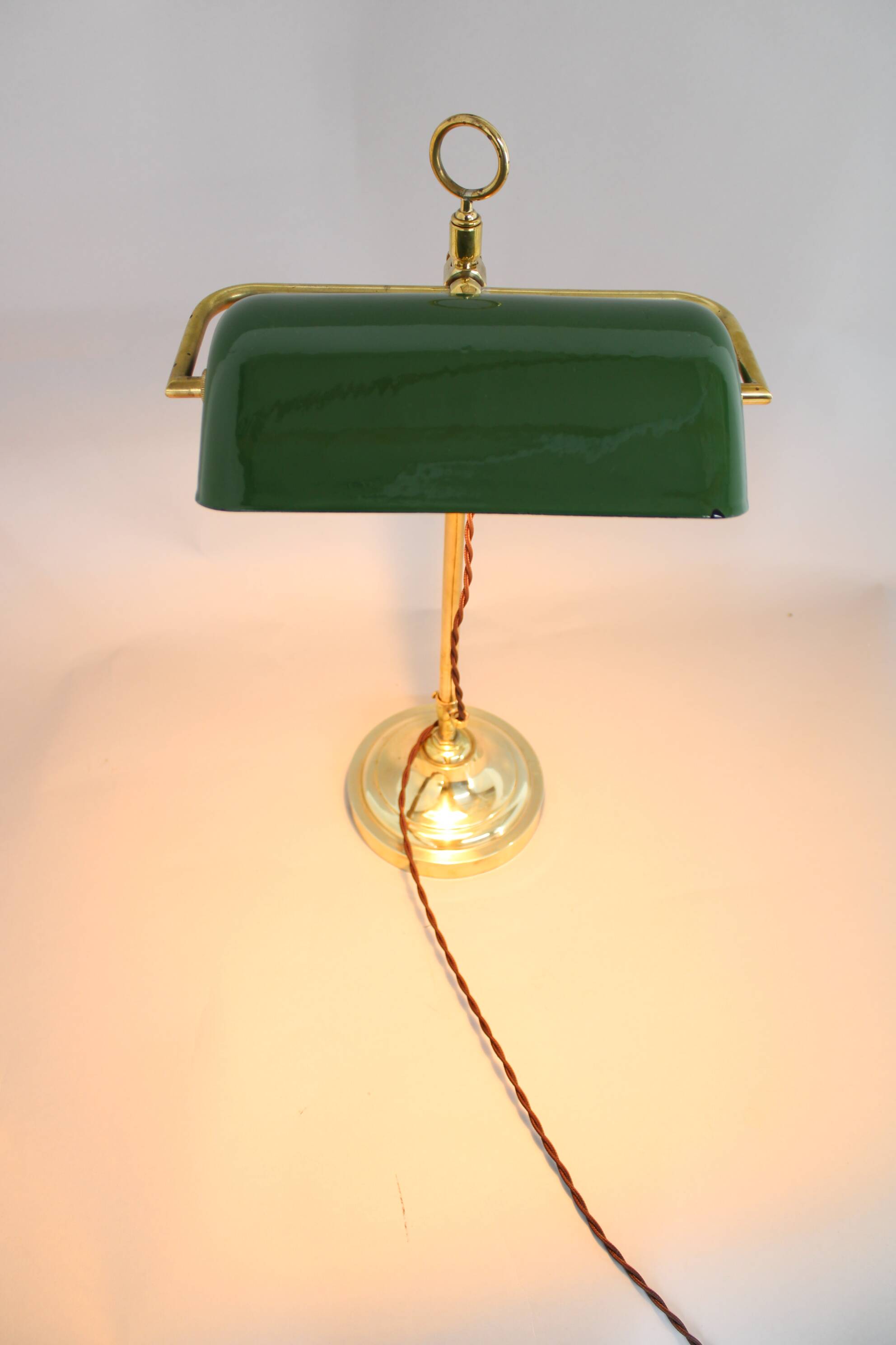 Lampe de table de banquier Art Déco en laiton des années 1930, Tchécoslovaquie