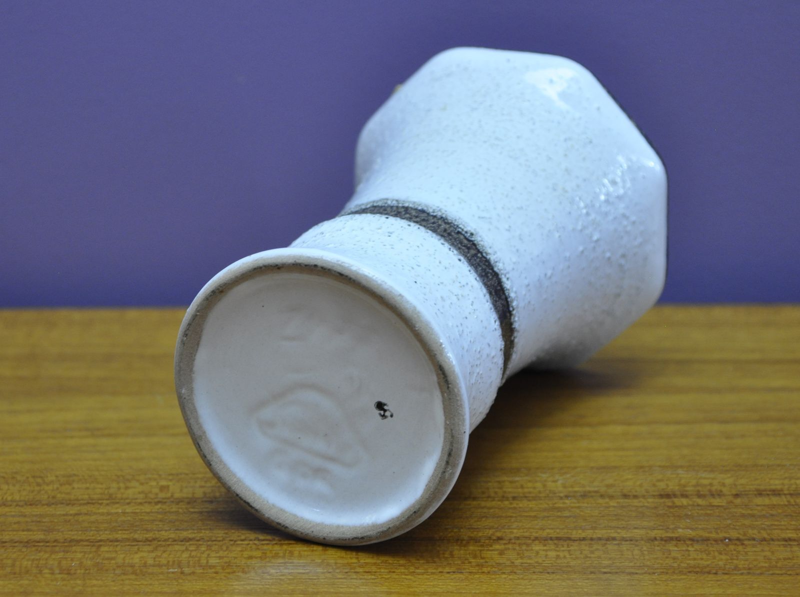 Strehla ceramic vase