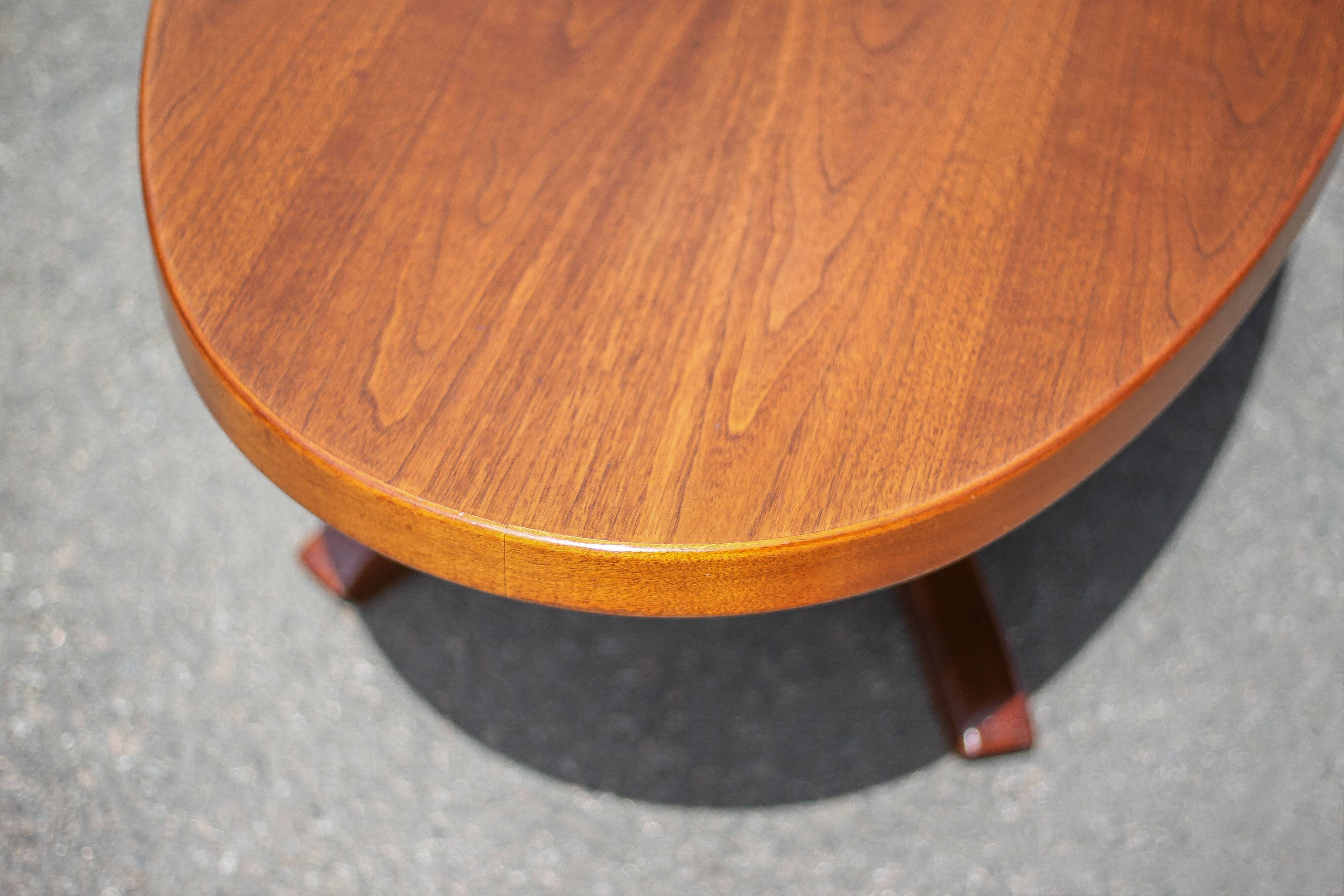 Baumann coffee table, star foot wooden table, vintage coffee table, living room table, 70's