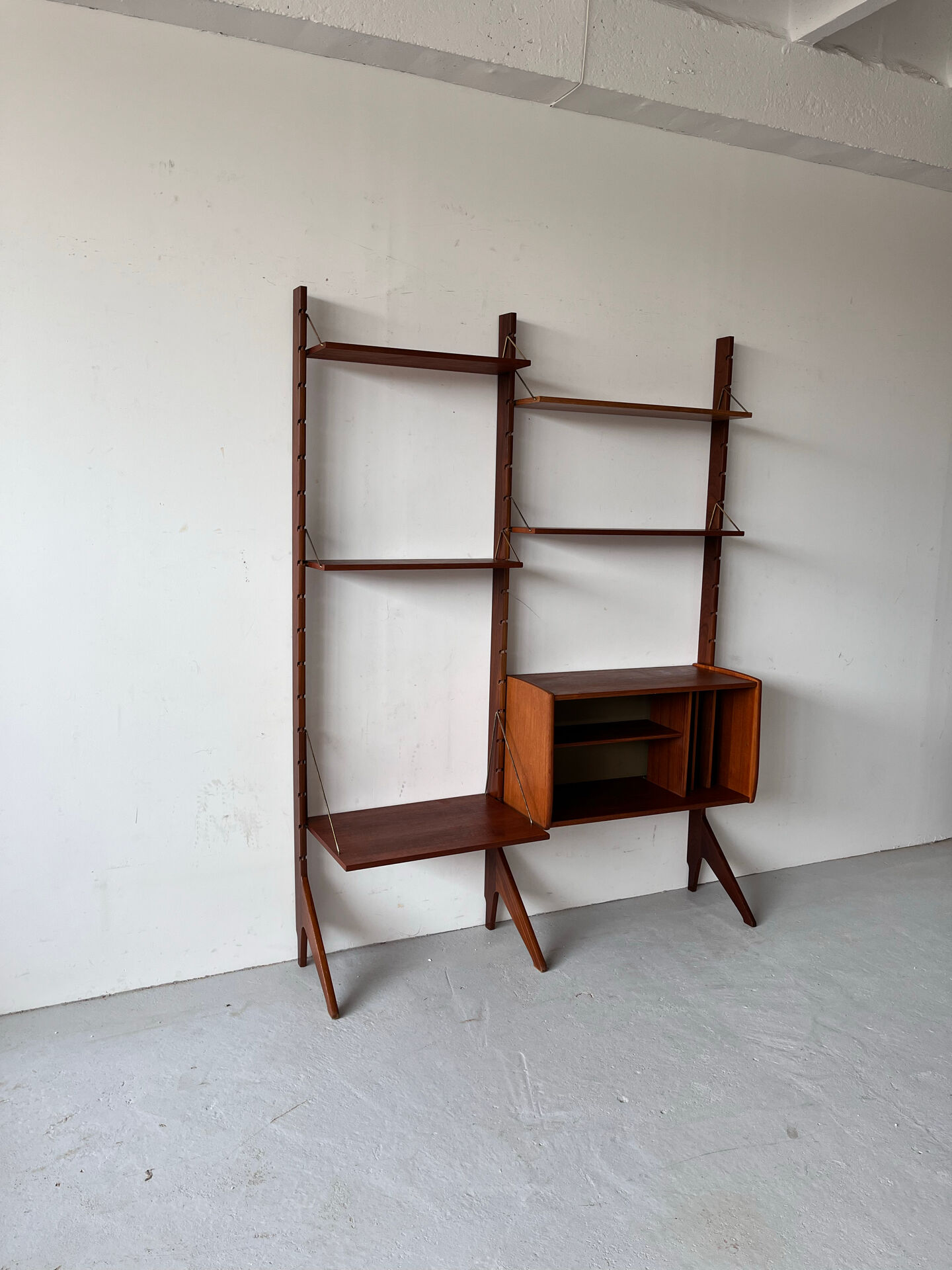 Scandinavian Bookcase, John Texmon, Mid century, Norway