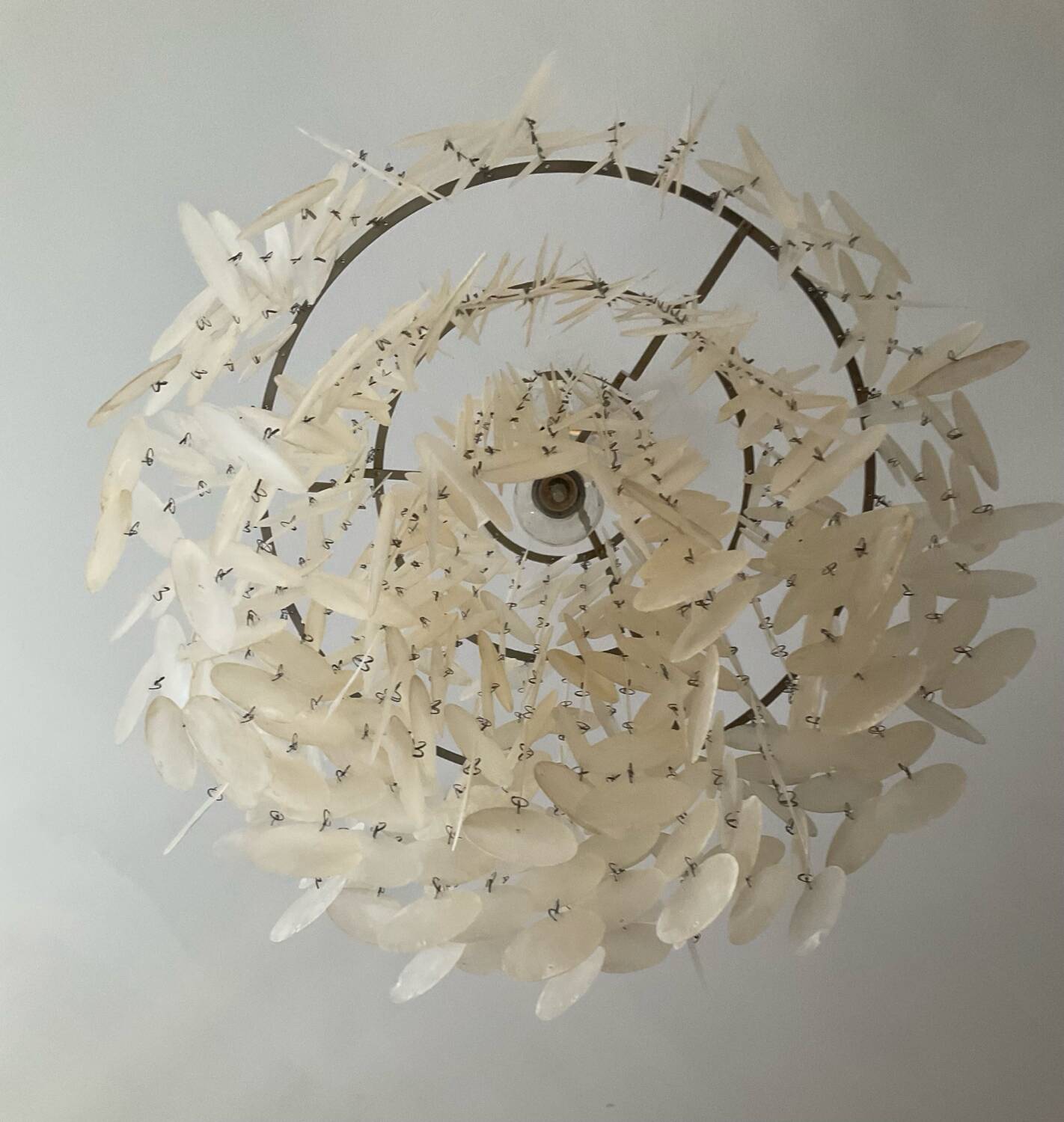 Lustre Verner Panton Fun 1DM suspension en nacre