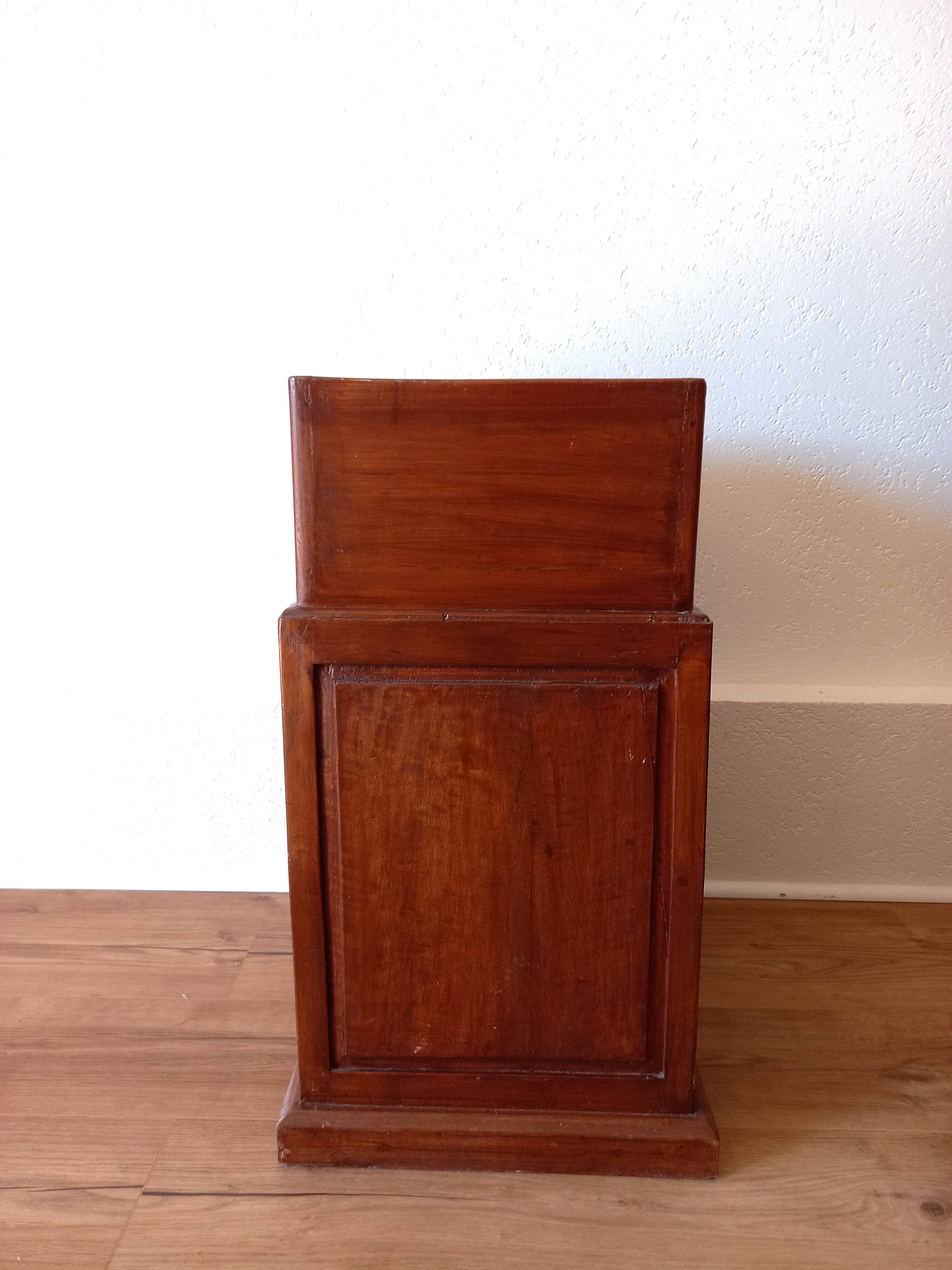 Curtain file cabinet with drawers