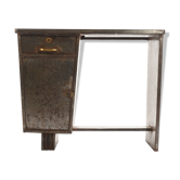 Metal desk