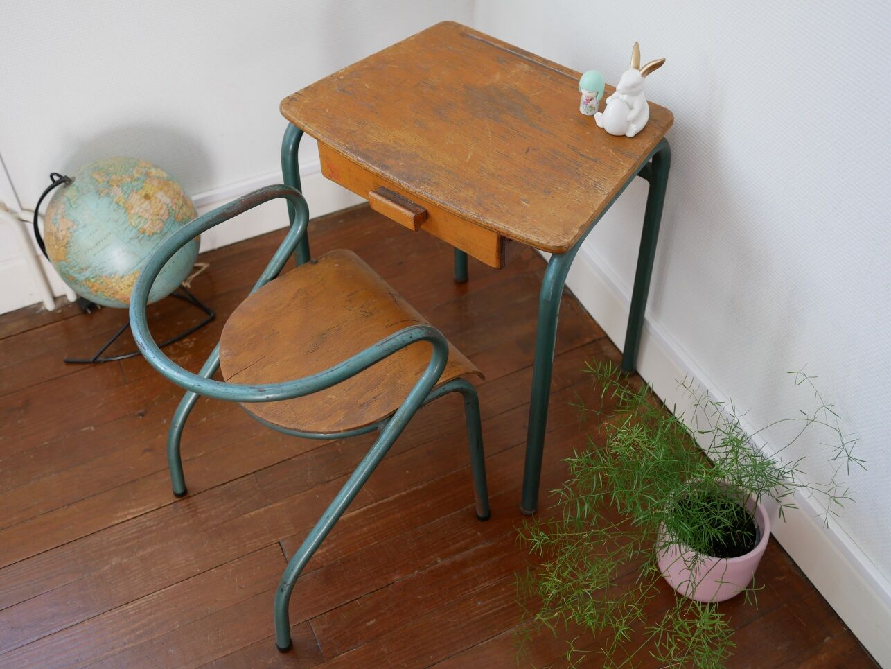 Bureau et chaise enfant Mullca 300 - Jacques Hitier