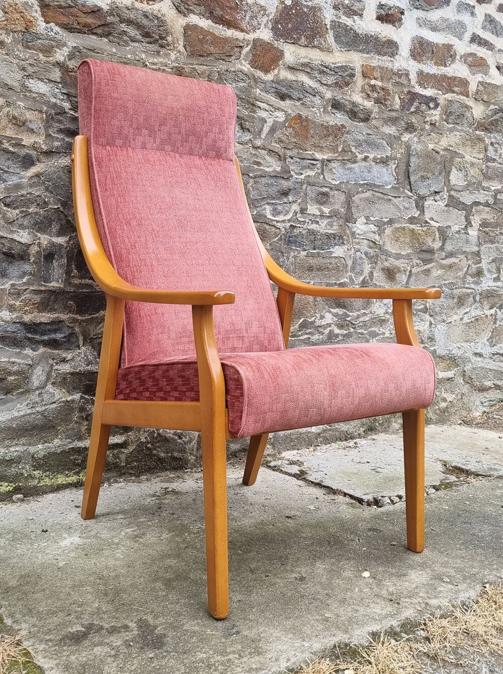 Armchair blond wood and pink velvet, vintage