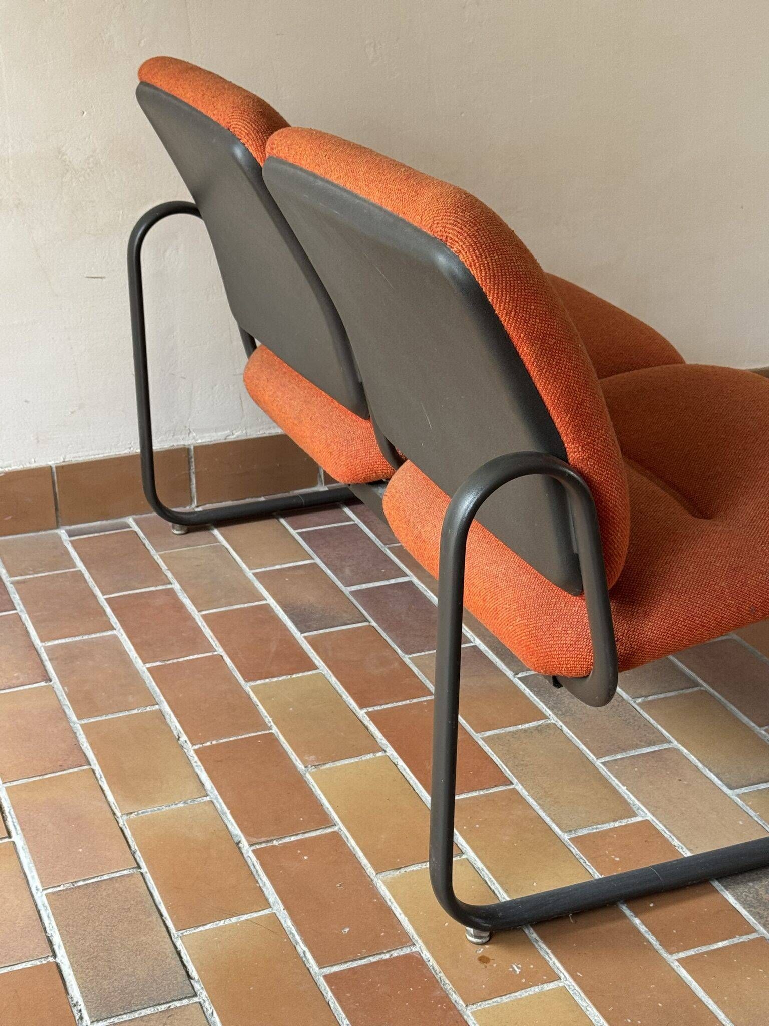 Strafor 2-seater bench, orange wool and sled base, 1970s.