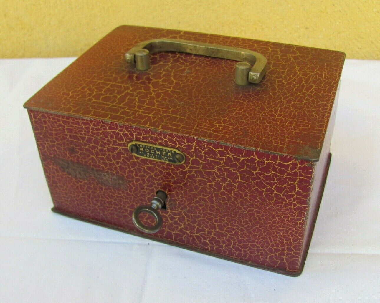 Key box - rock - moiré red