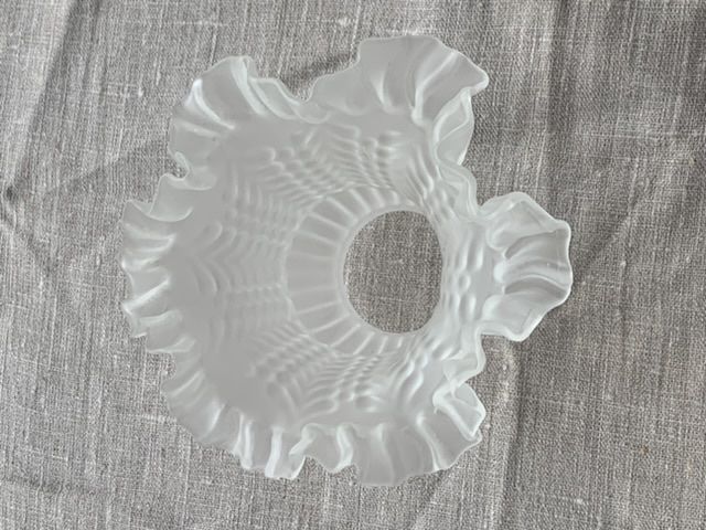 Frosted glass globe, lampshade, art deco ears of wheat pattern