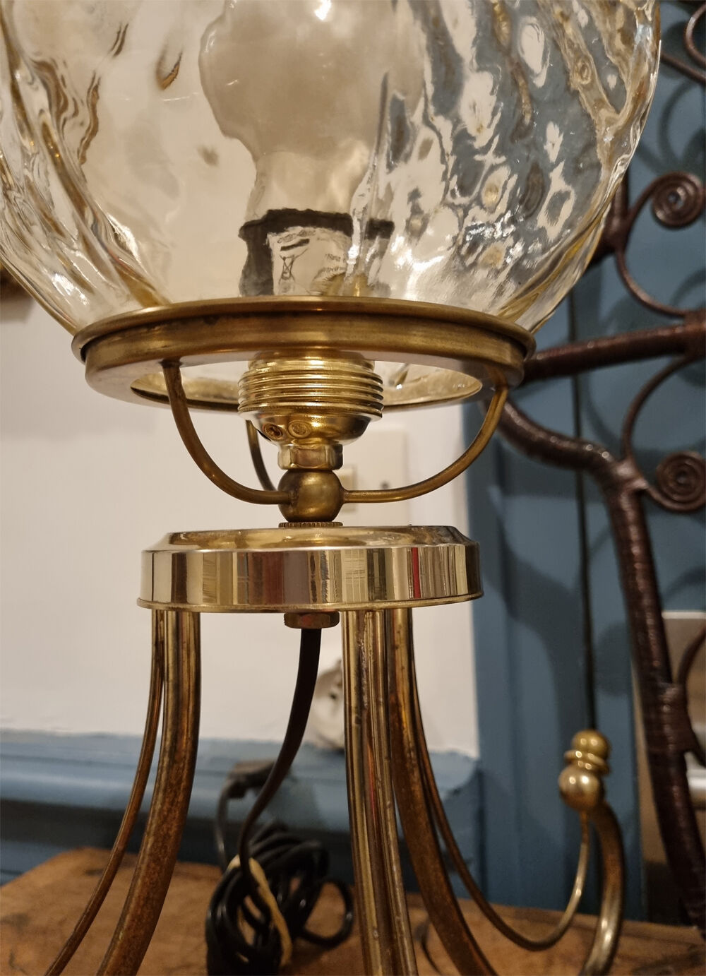Table lamp, tripod, golden brass, vintage, 50s