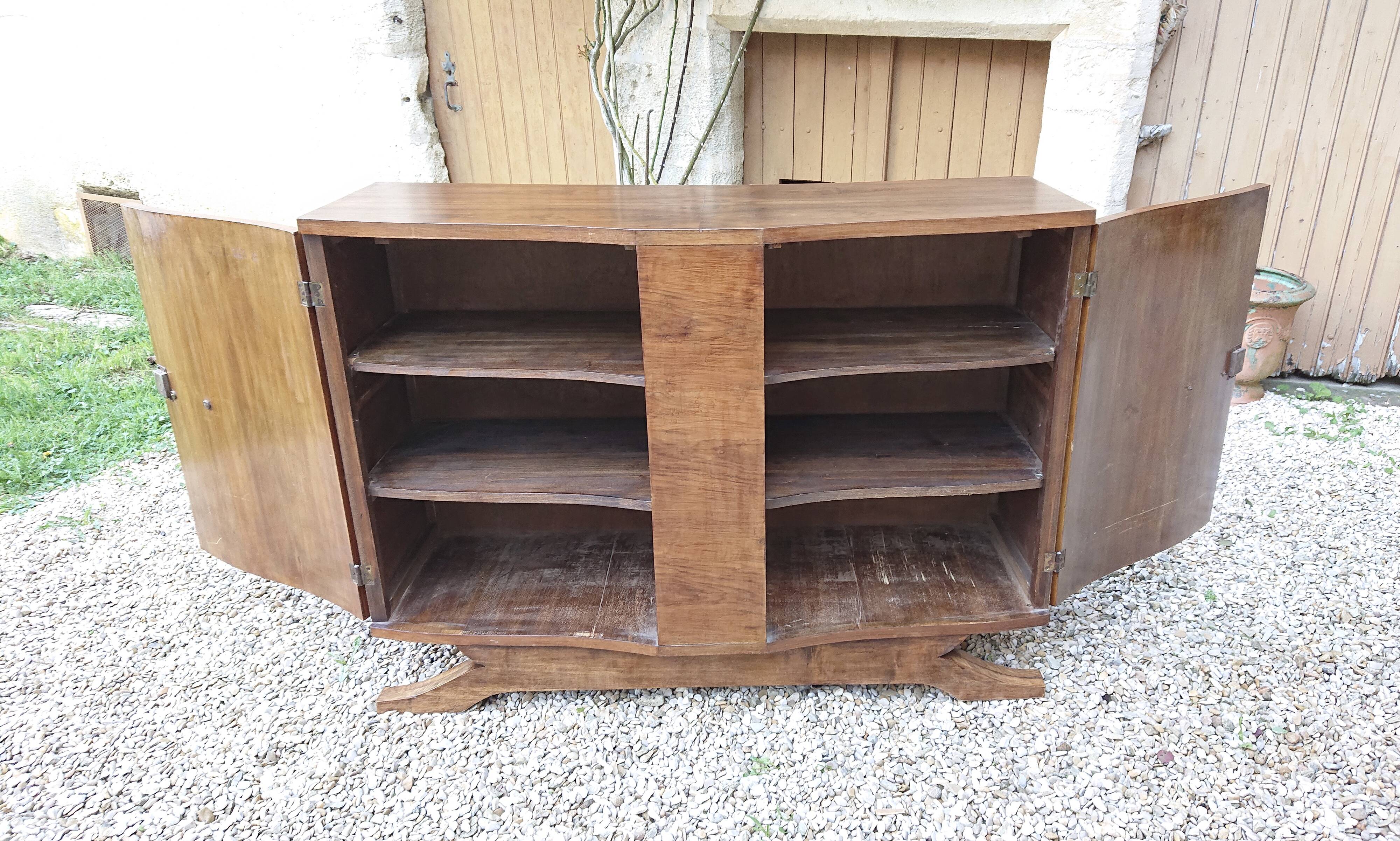Art deco low sideboard 2 doors