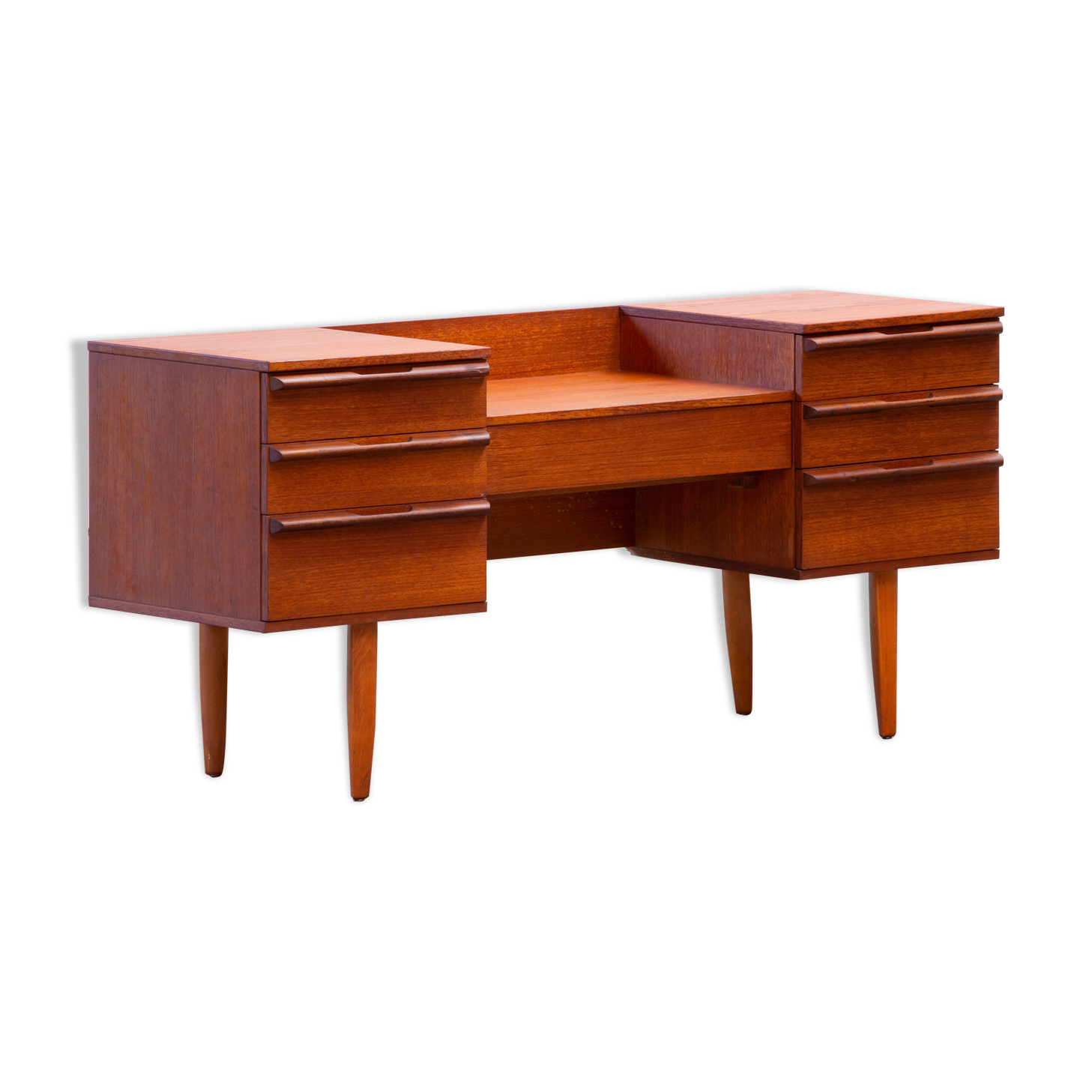 Vintage Scandinavian enfilade 1960