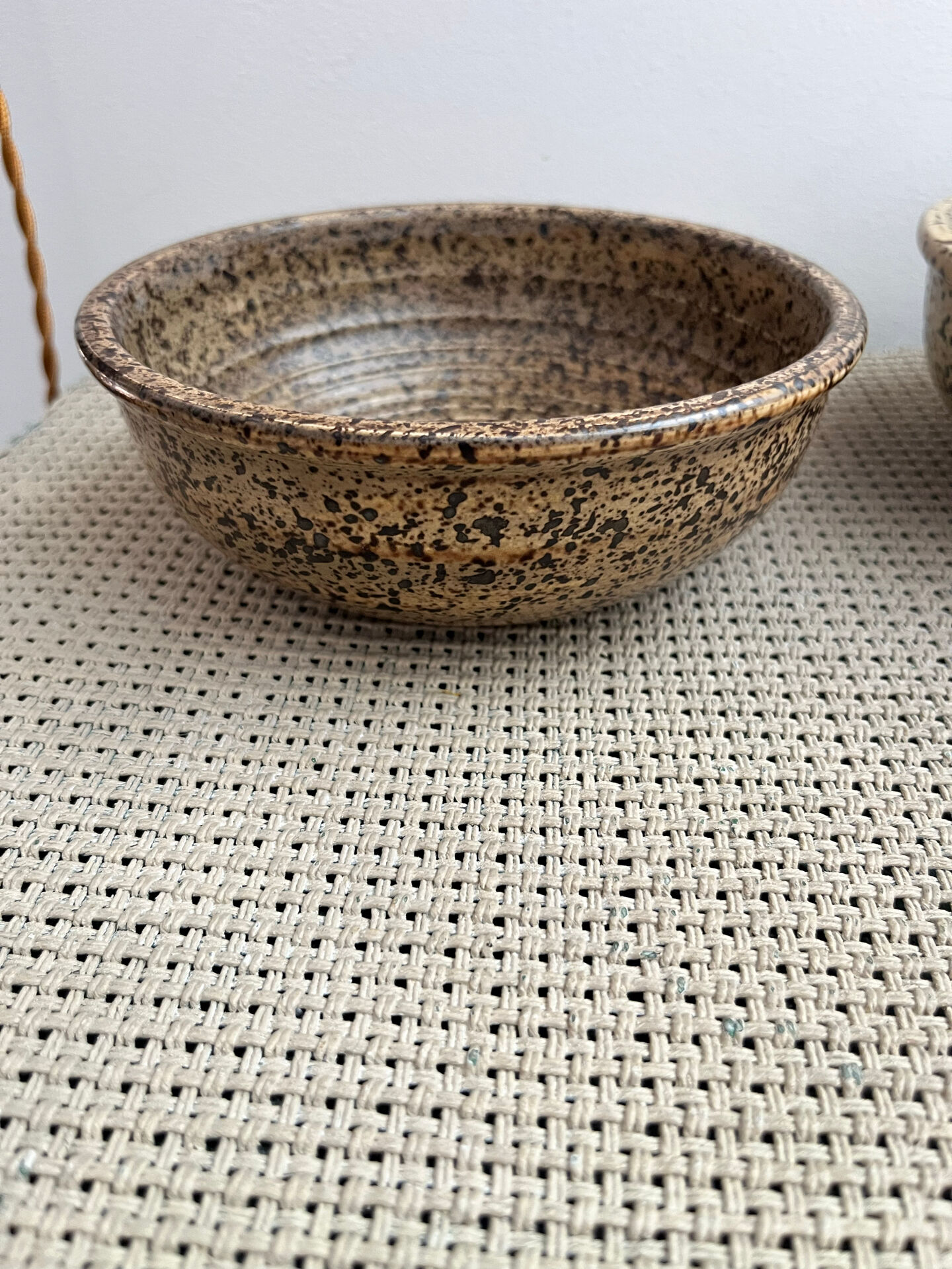 5 stoneware bowls