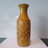 Ceramic vase