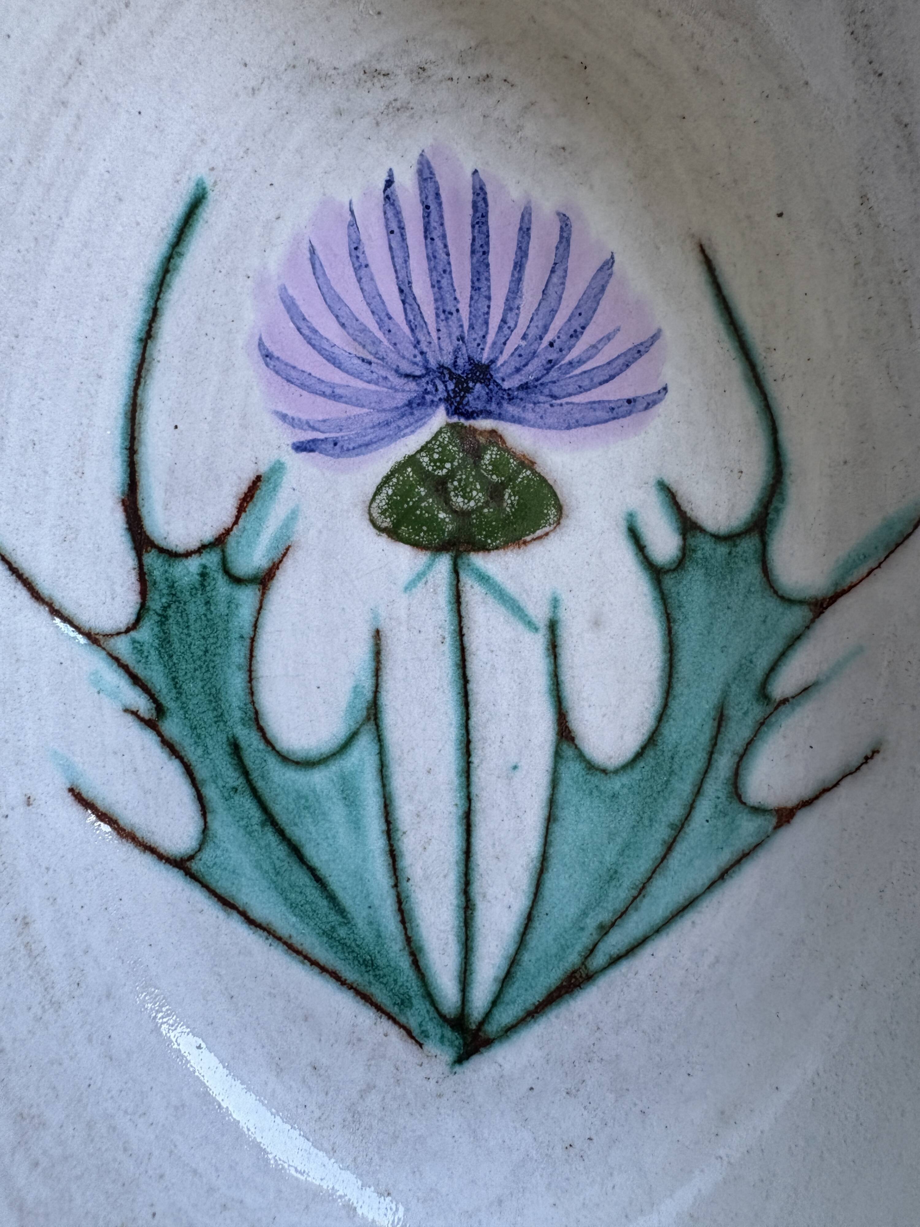 Small Vallauris dish with thistle