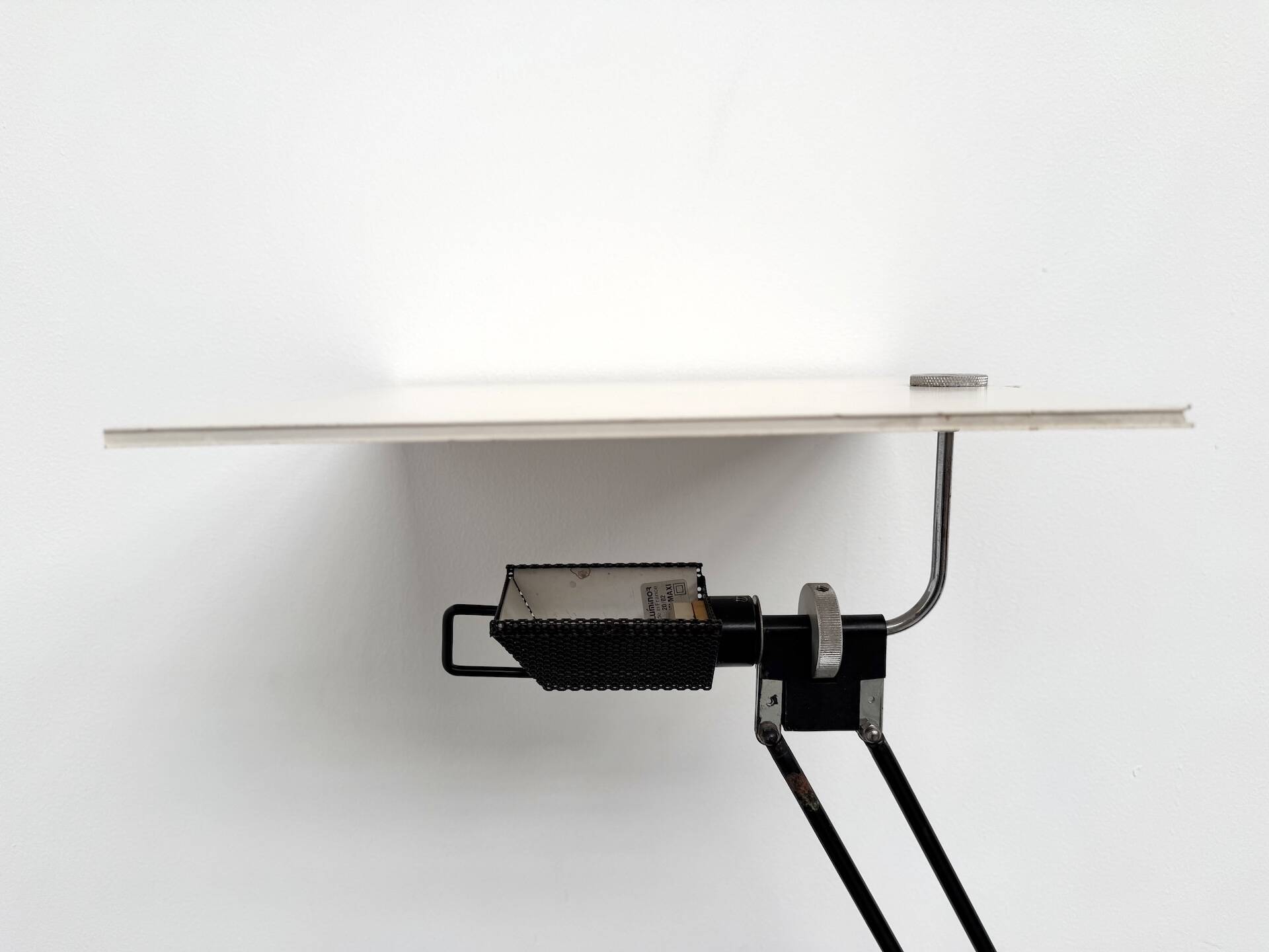 Rare desk/table lamp "WO" by Sacha Ketoff - Aluminor Edition, circ
