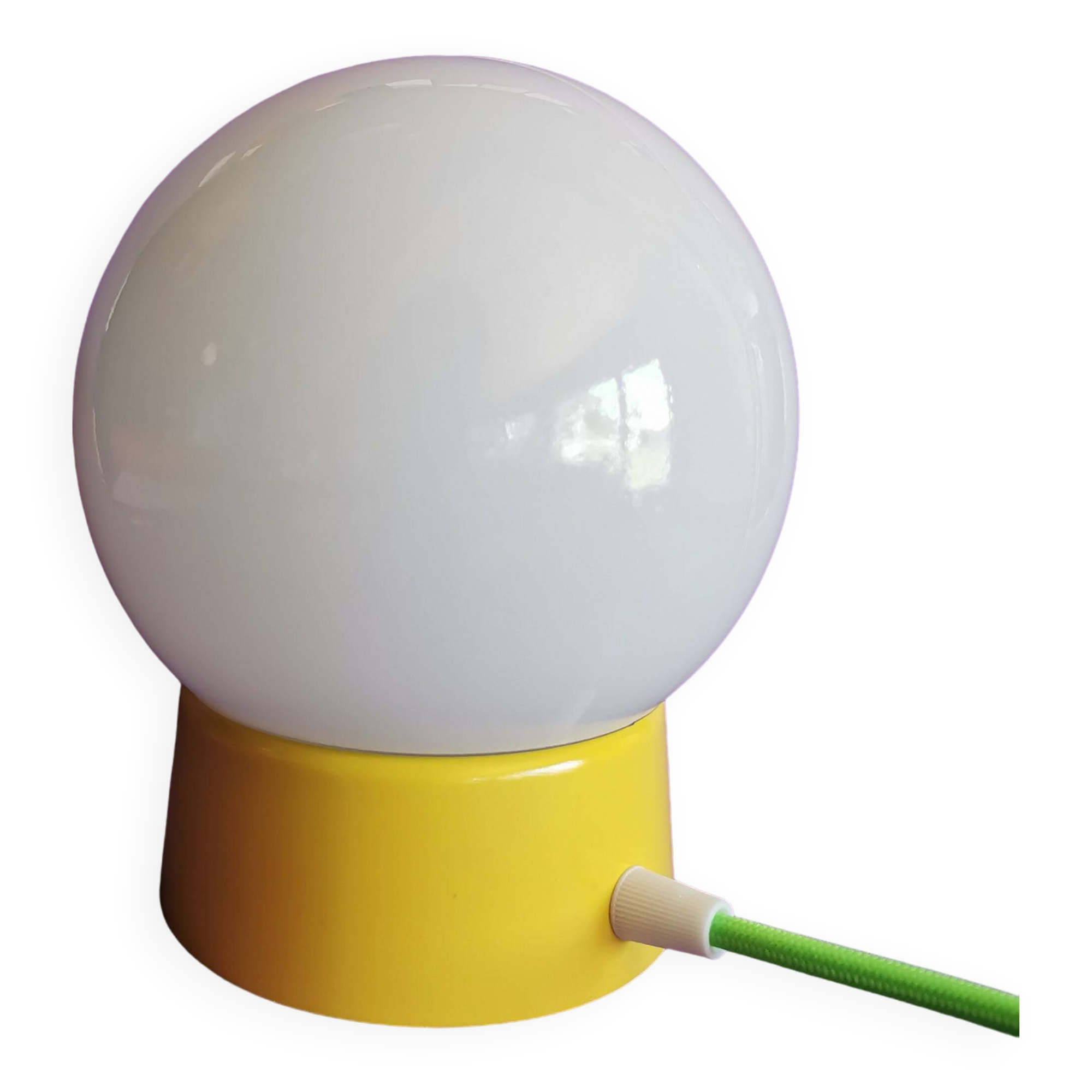 Vintage white opaline living room bedside desk lamp "Yellow"