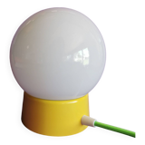 Lampe salon chevet bureau vintage opaline blanche "Jaune"