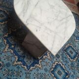 White Carrara marble coffee table with gray veins in the shape of an eye circa 1970