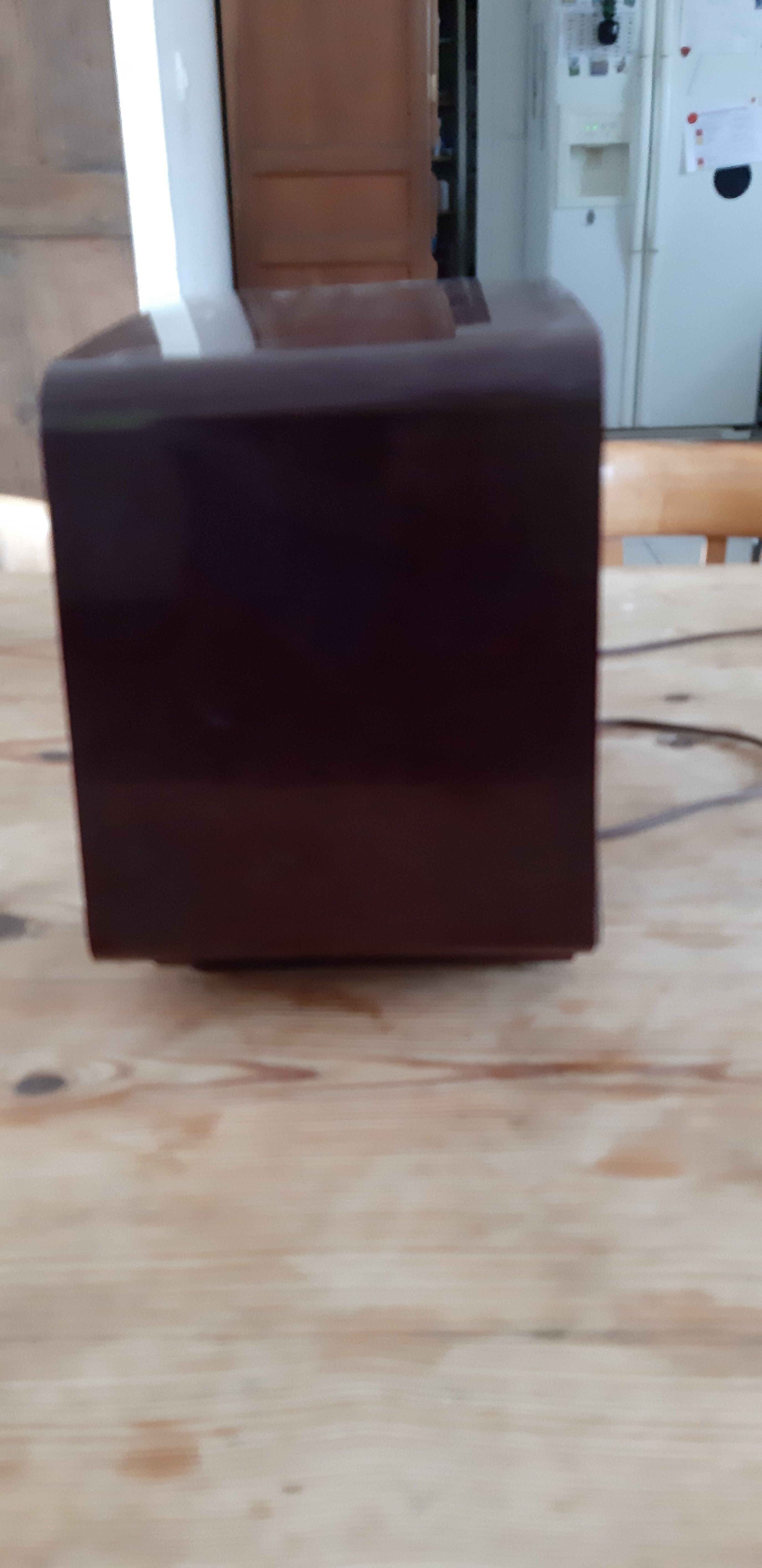 Philips vintage radio in bakelite