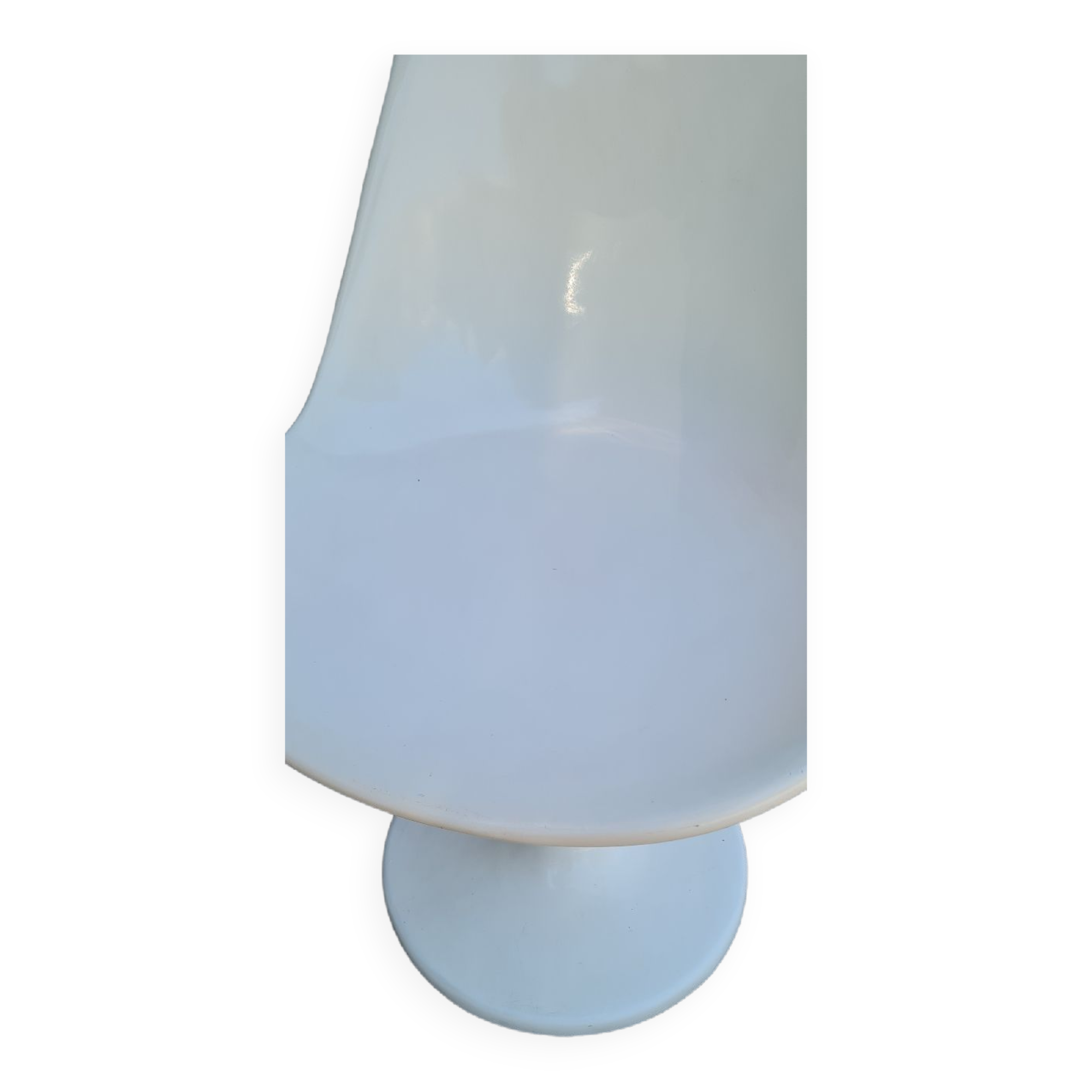 Fiberglass tulip chair 1970