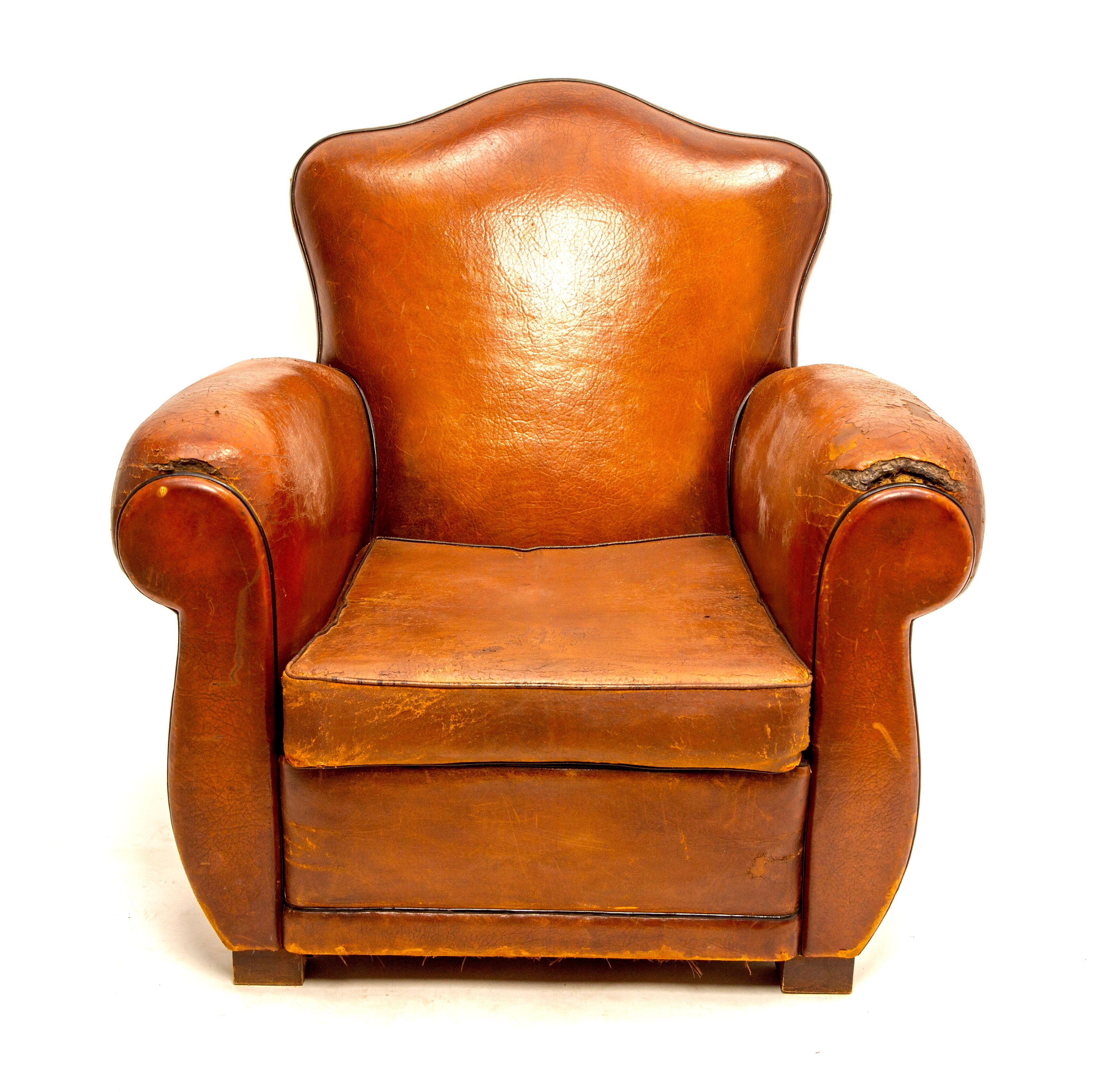 Fauteuil club cuir moustache