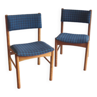 Chaises de style scandinave en bois et tissus - années 60/70