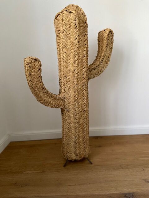 Cactus decorative fait a la main
