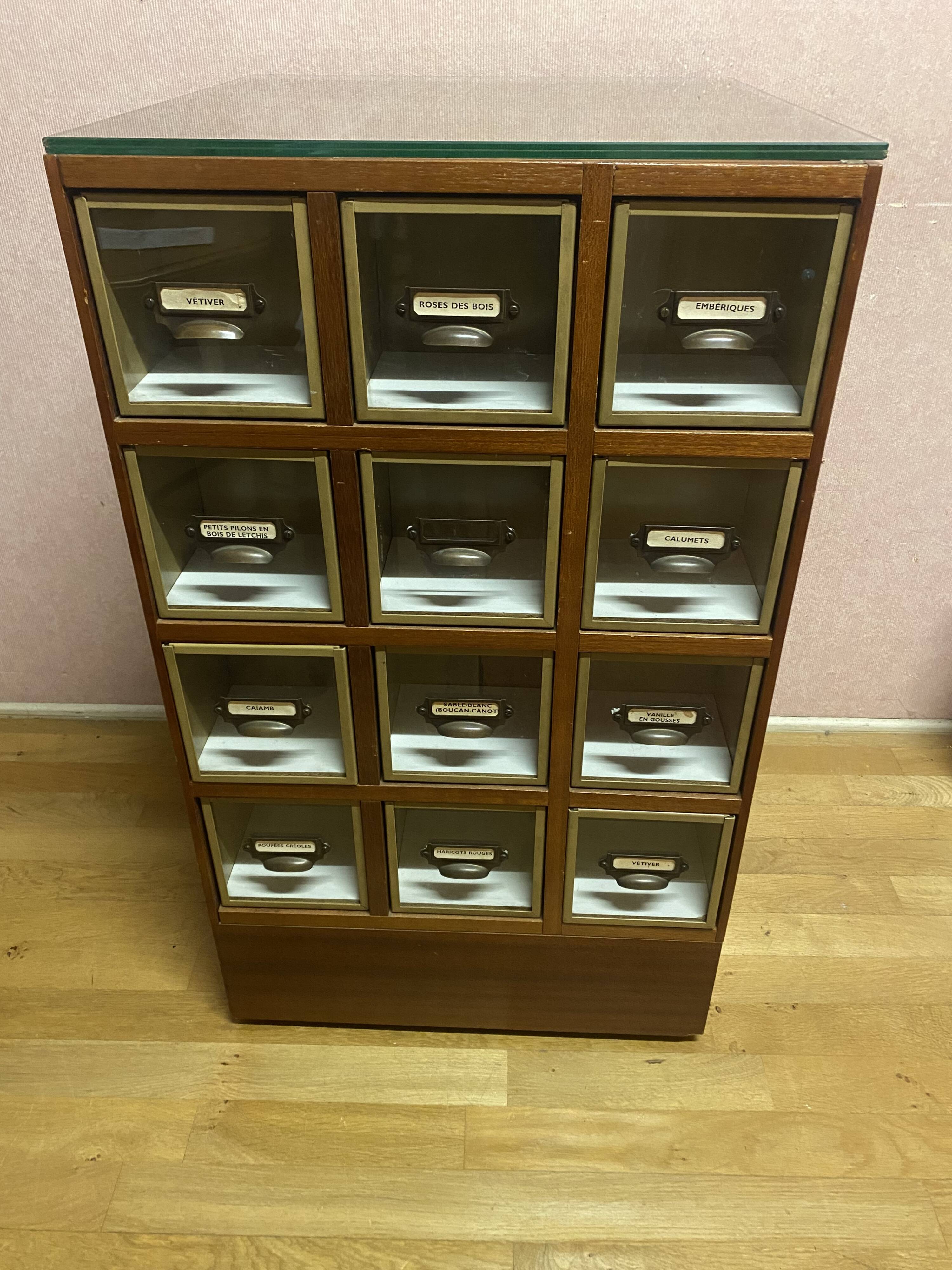 Seed cabinet on wheels, 12 compartmentalised drawers