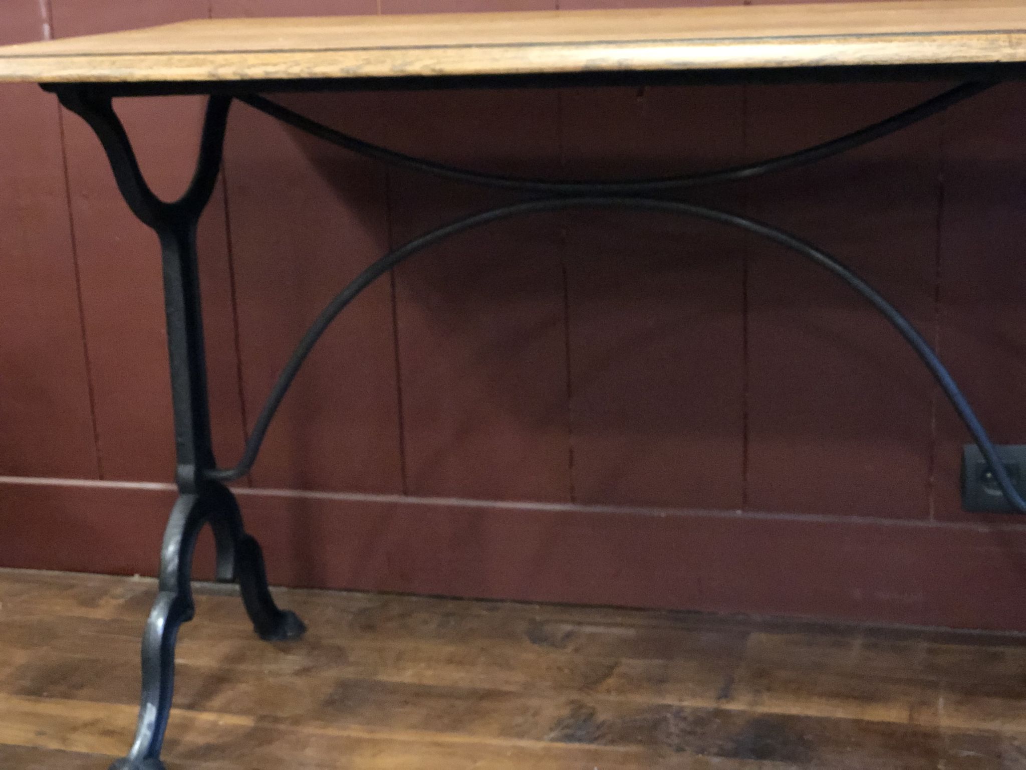 Table de bistrot ancienne Pierre Ouvrier