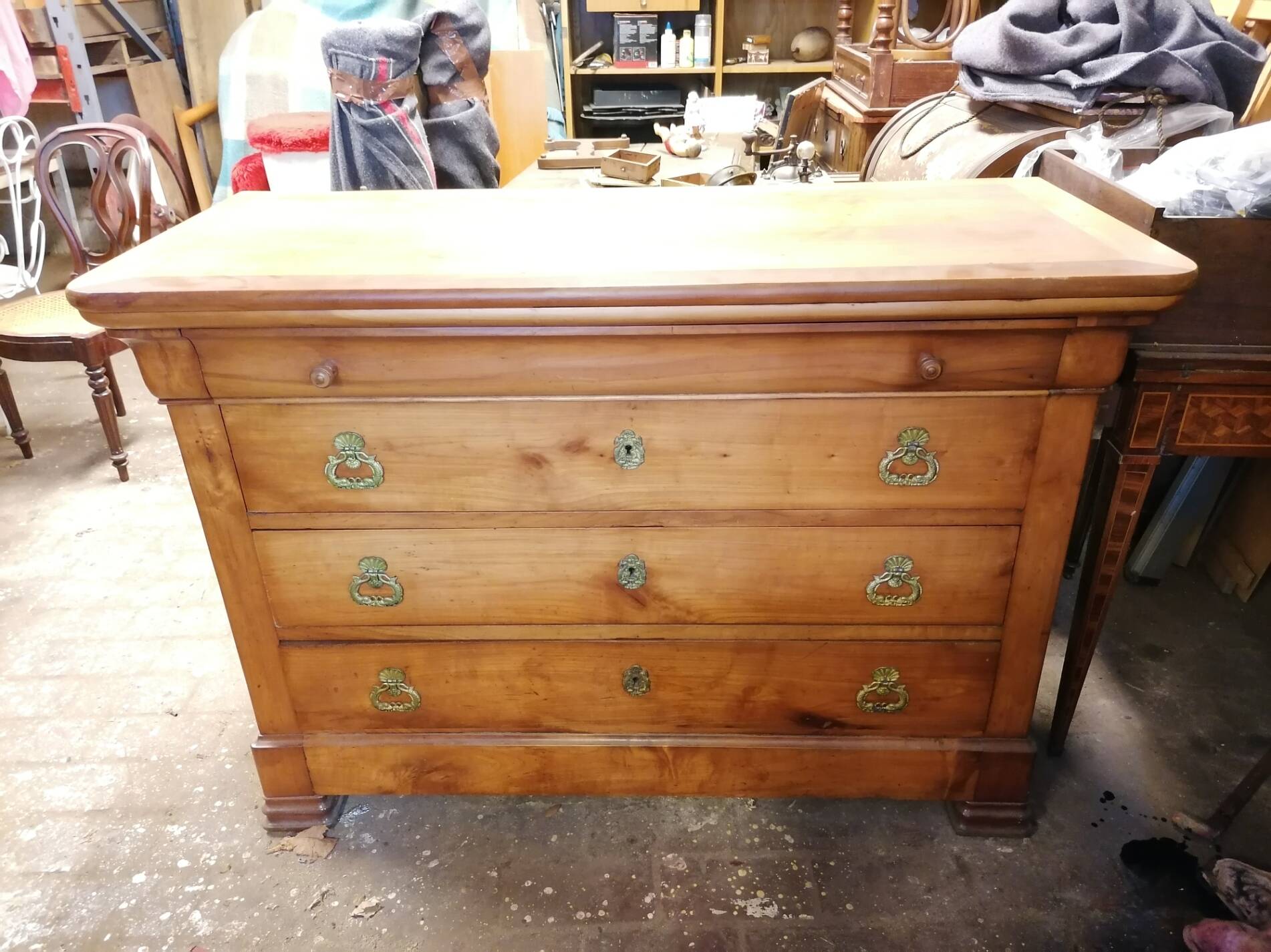 Louis Phillipe style 4-drawer chest of drawers